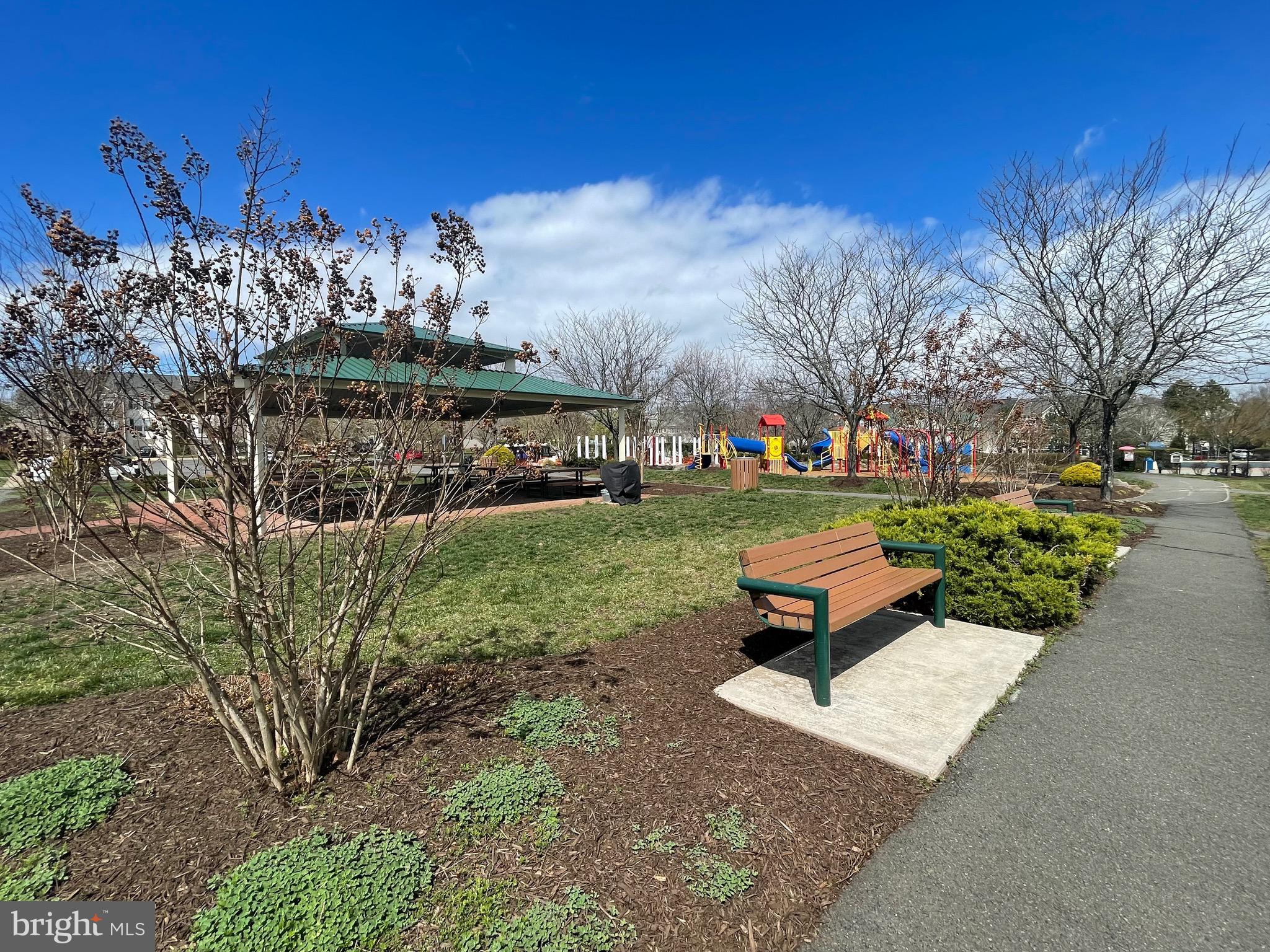 BRAEMAR-TARTAN VILLAGE - Residential