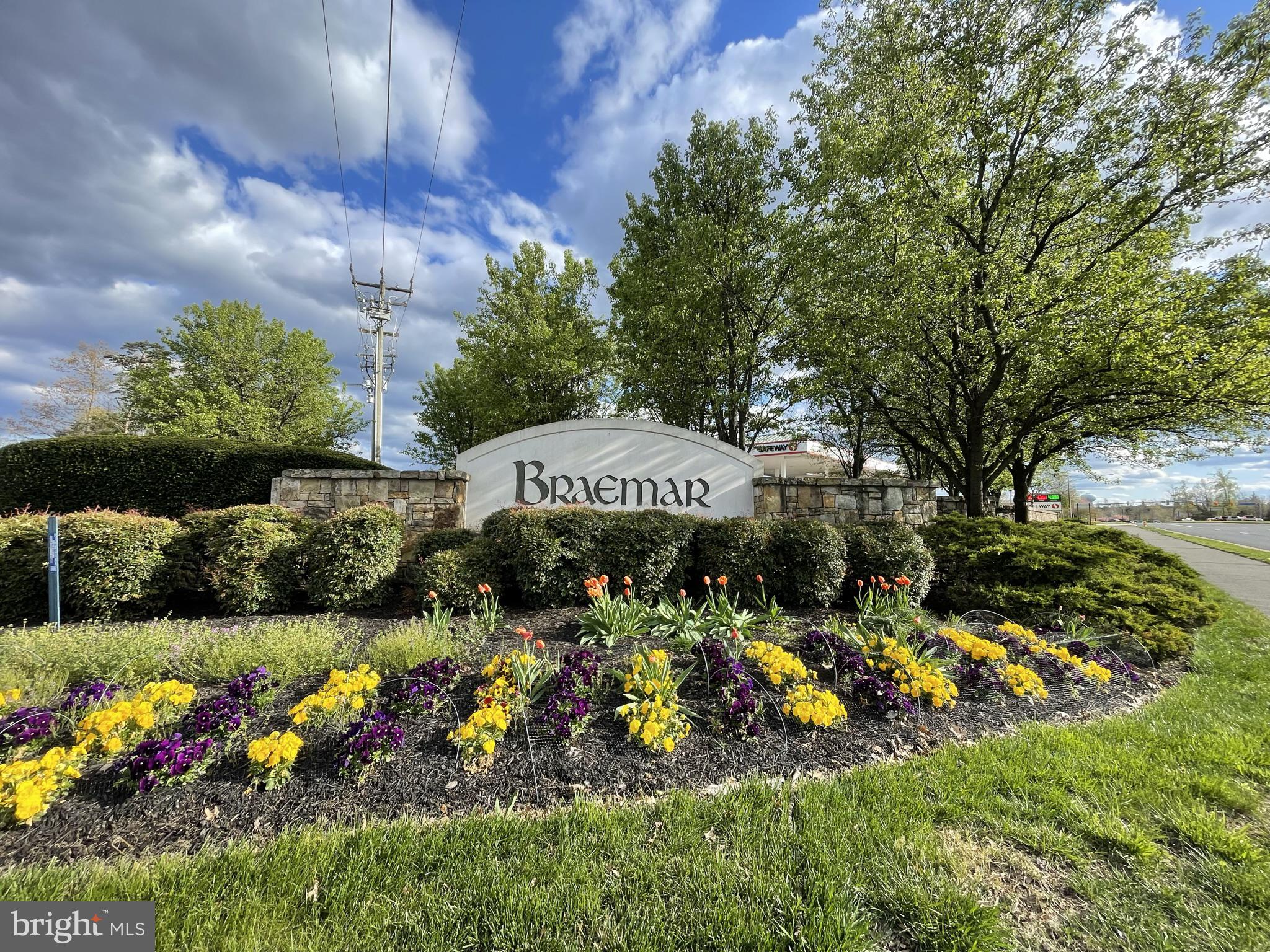 BRAEMAR-TARTAN VILLAGE - Residential