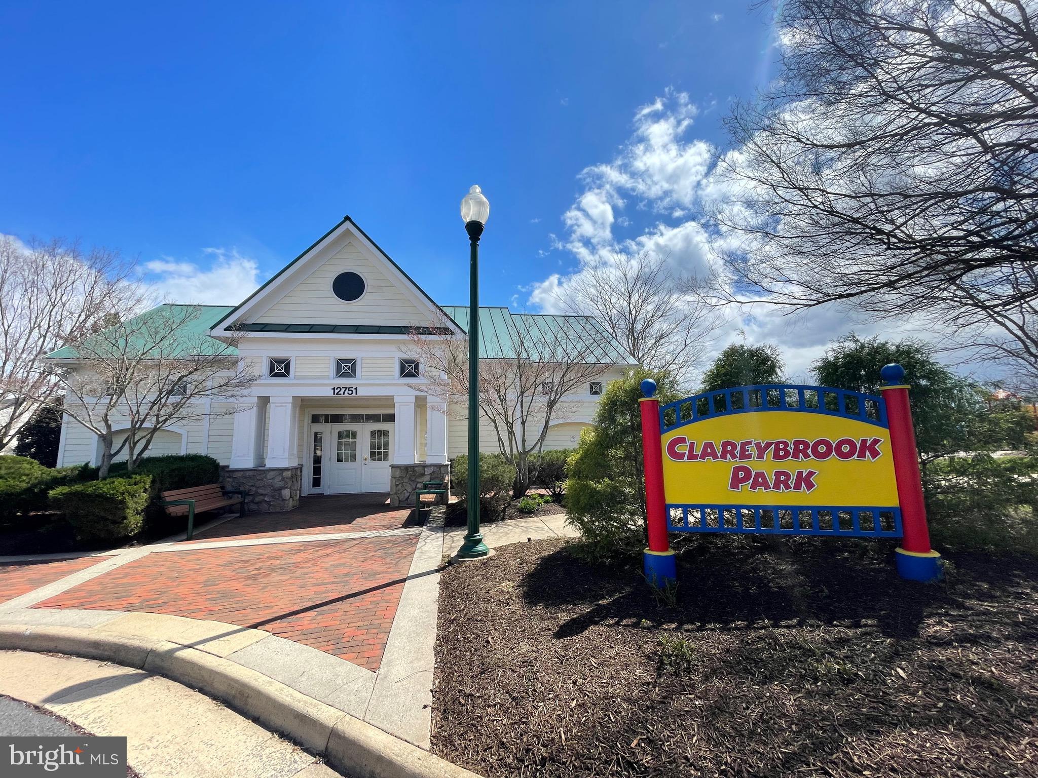 BRAEMAR-TARTAN VILLAGE - Residential