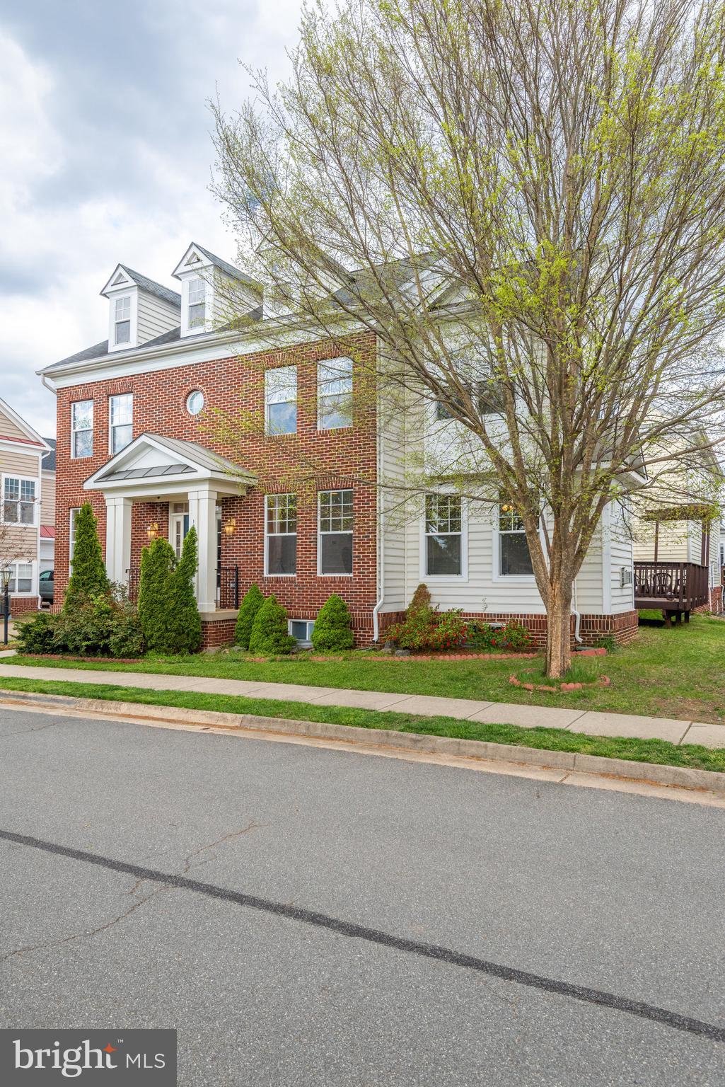 BRAEMAR-TARTAN VILLAGE - Residential