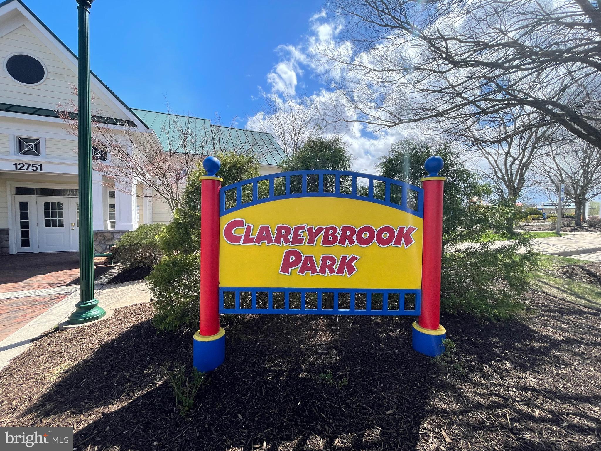 BRAEMAR-TARTAN VILLAGE - Residential