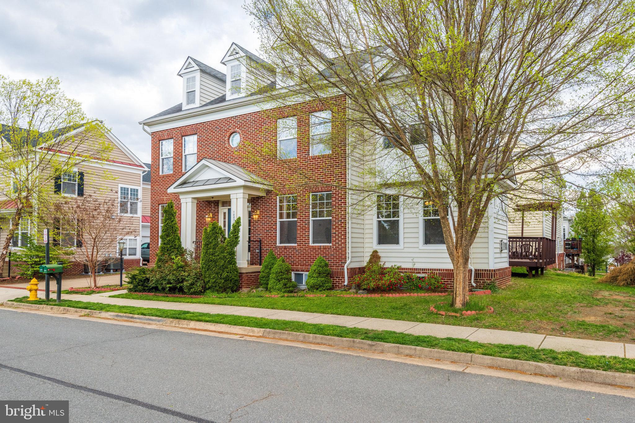 BRAEMAR-TARTAN VILLAGE - Residential