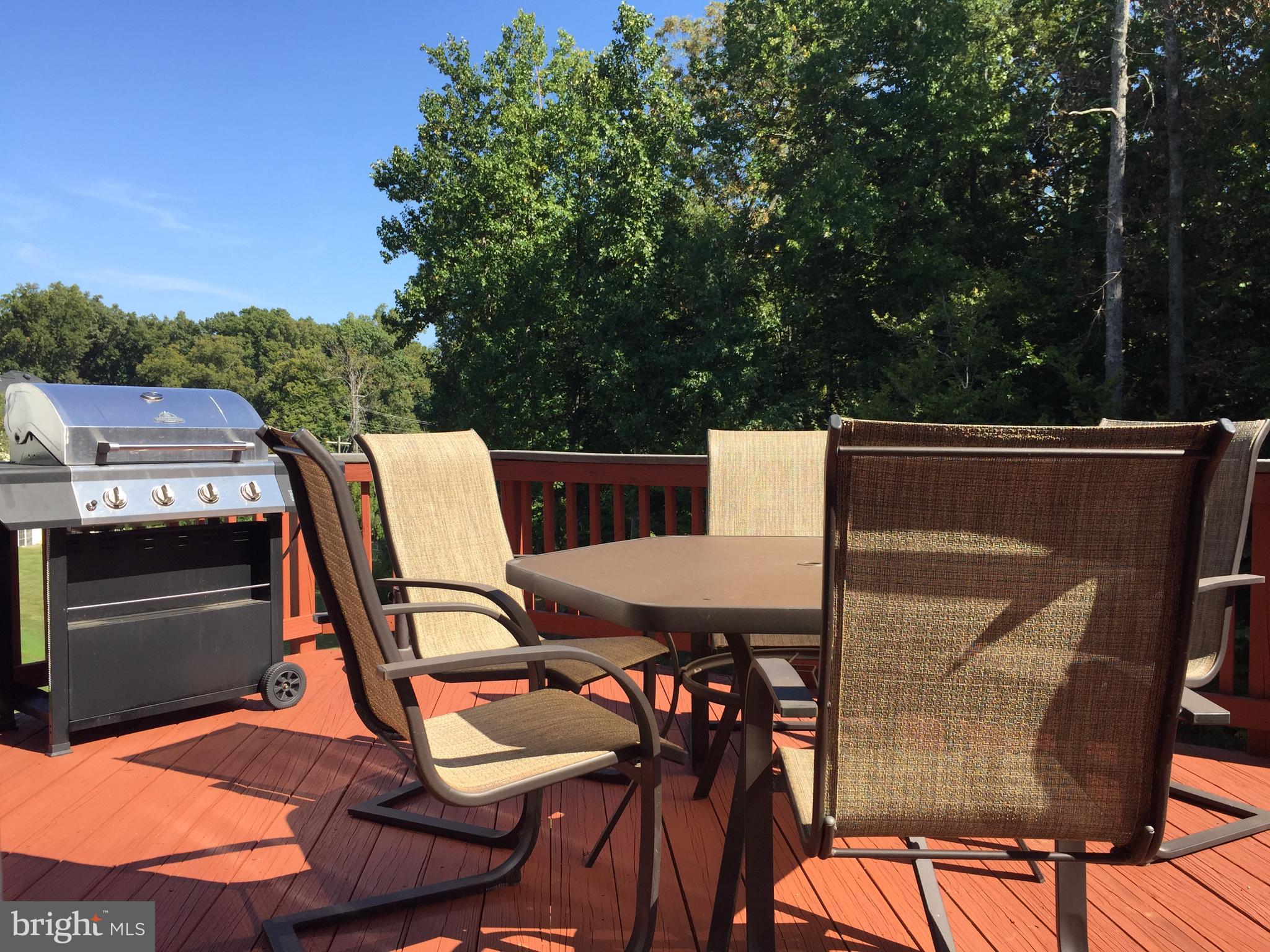 STONEWALL MANOR - Residential