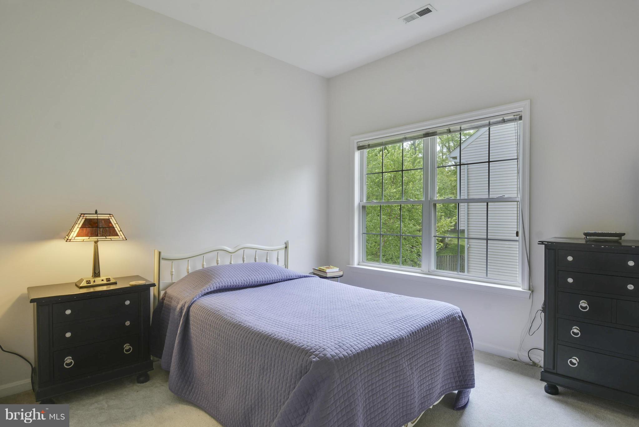 STONEWALL MANOR - Residential