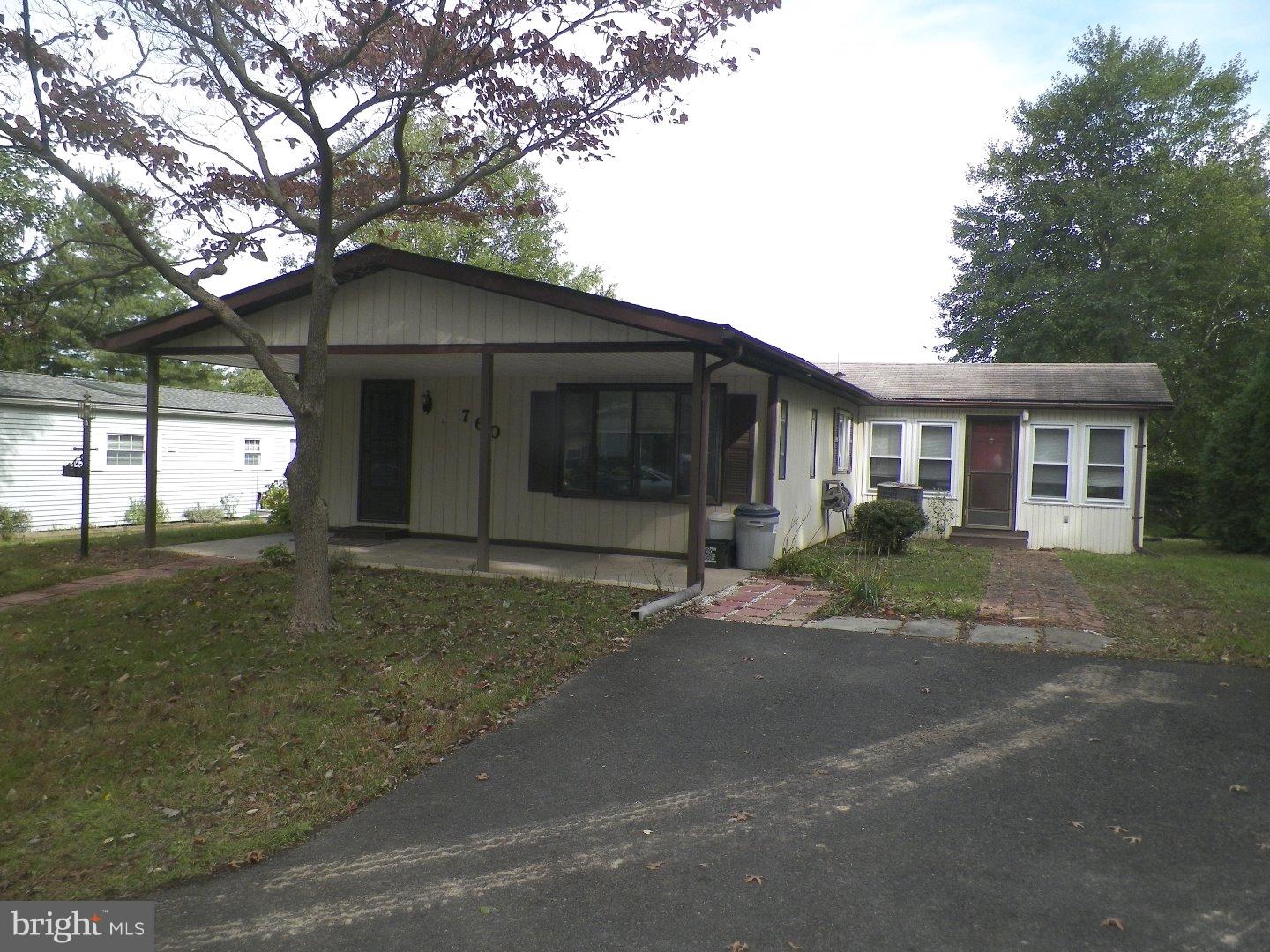 NESHAMINY FALLS - Residential