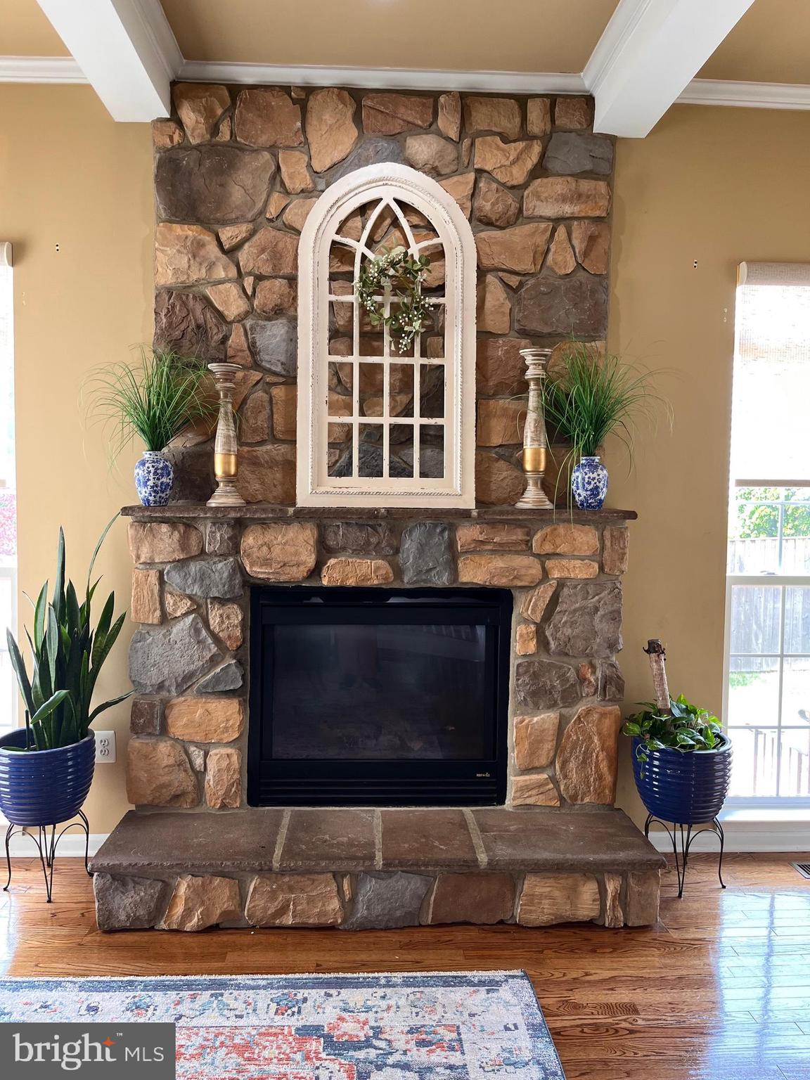 BROAD RUN OAKS - Residential