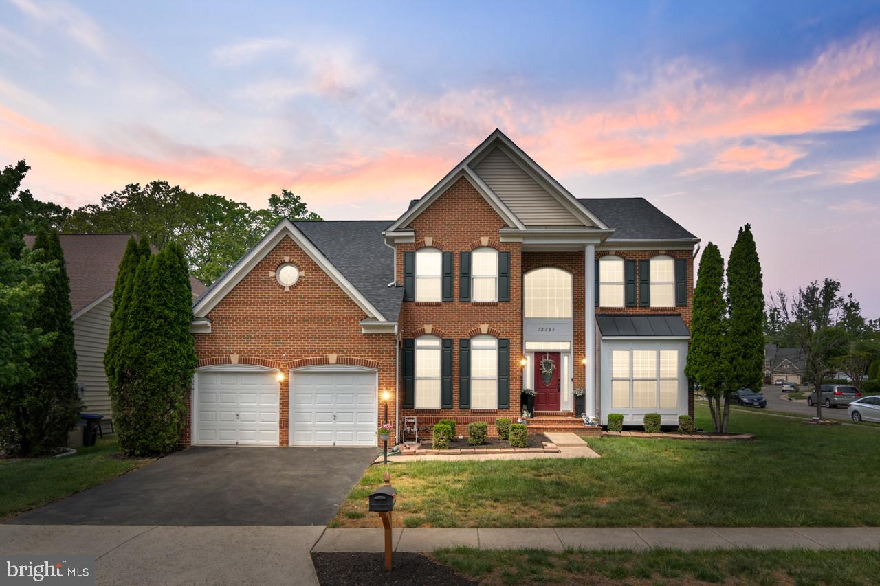 BROAD RUN OAKS - Residential