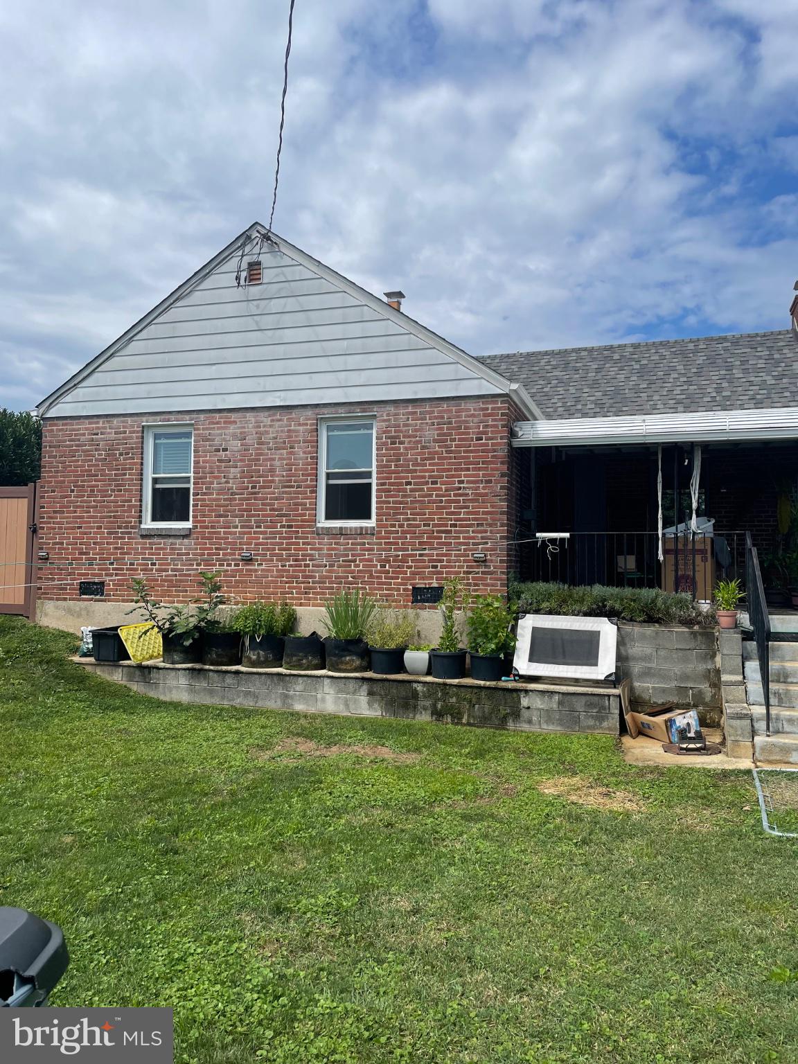 23 FAIRVIEW ROAD