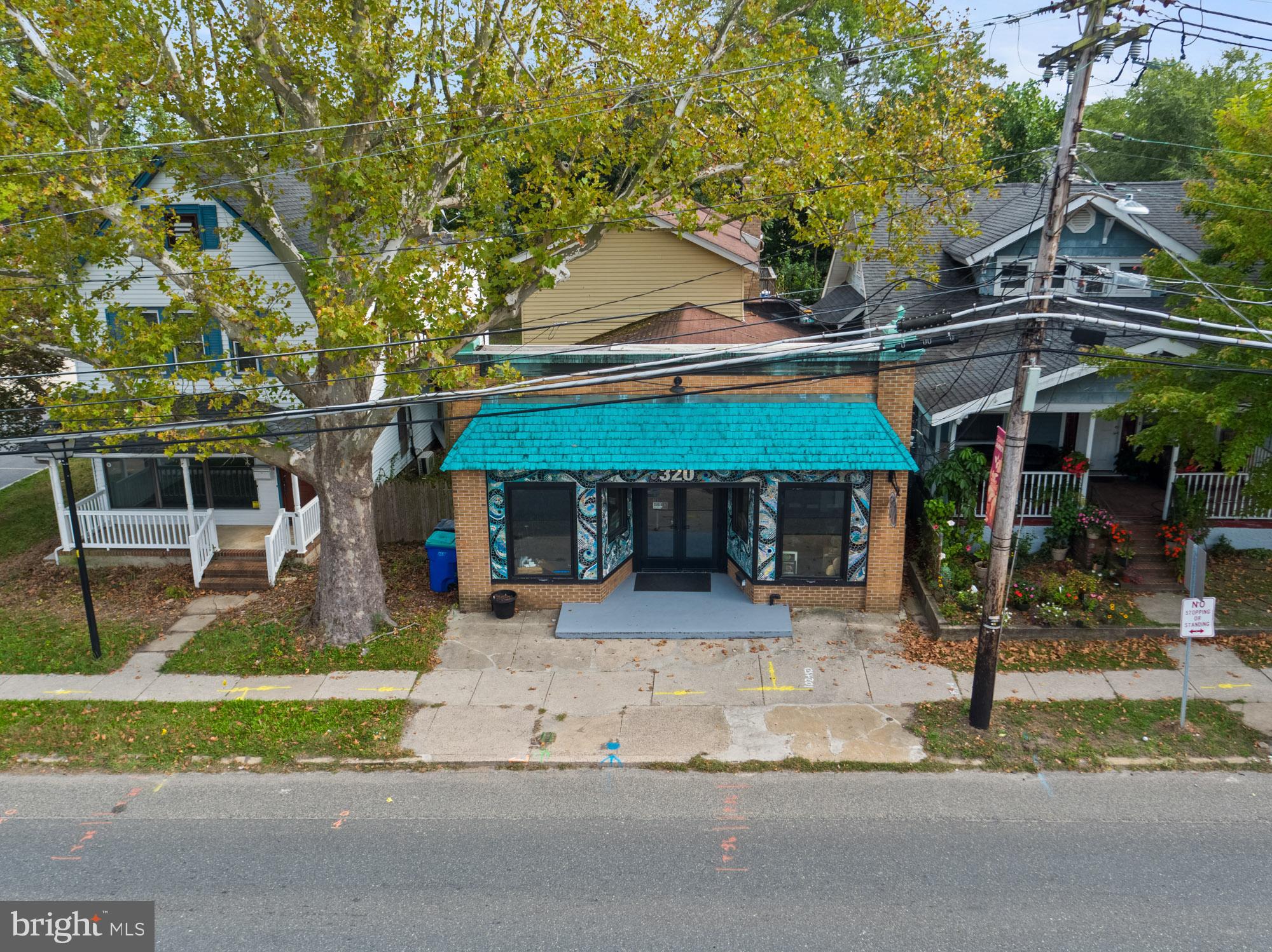 HAMMONTON TOWN - Commercial Sale