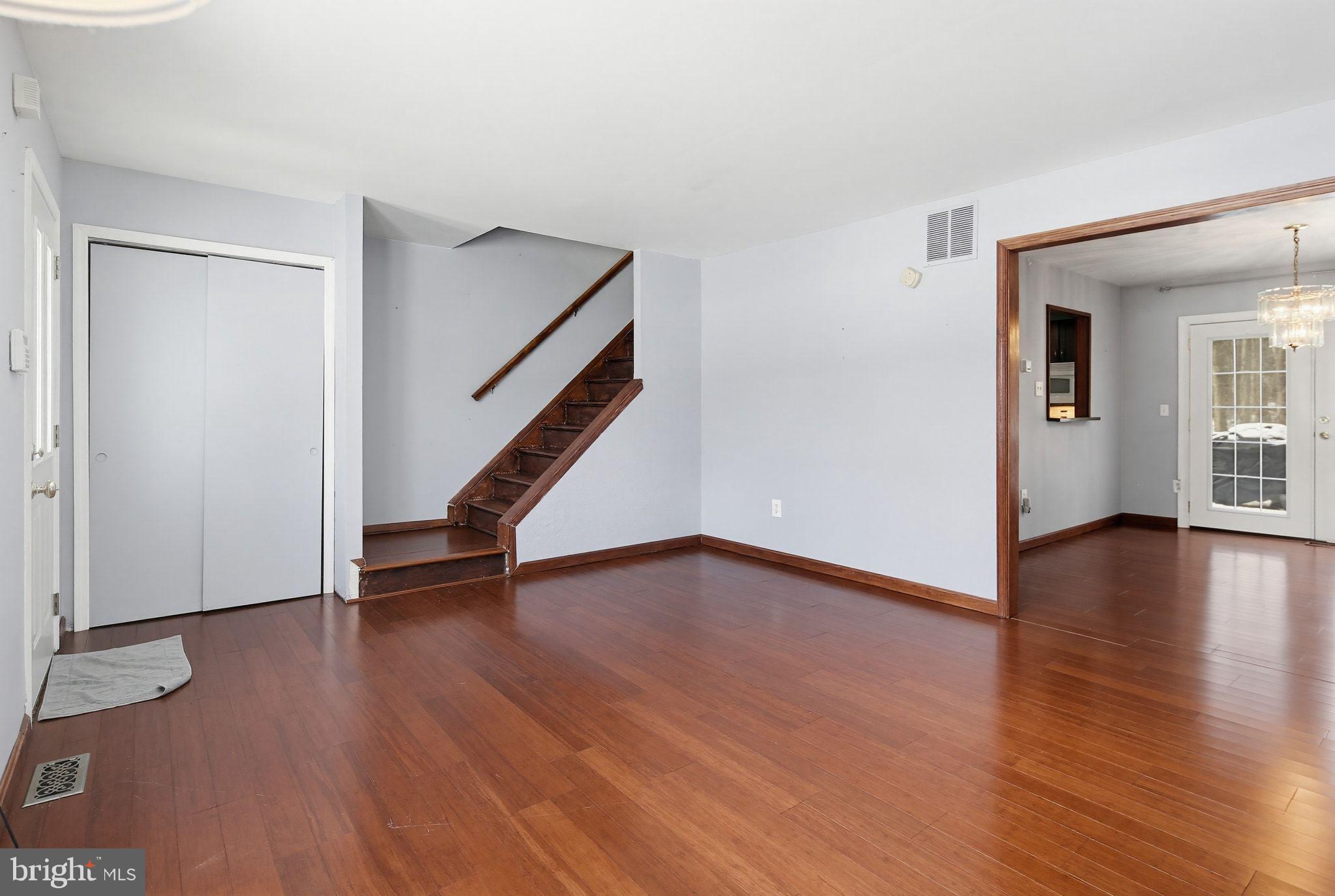 REISTERSWOOD - Residential