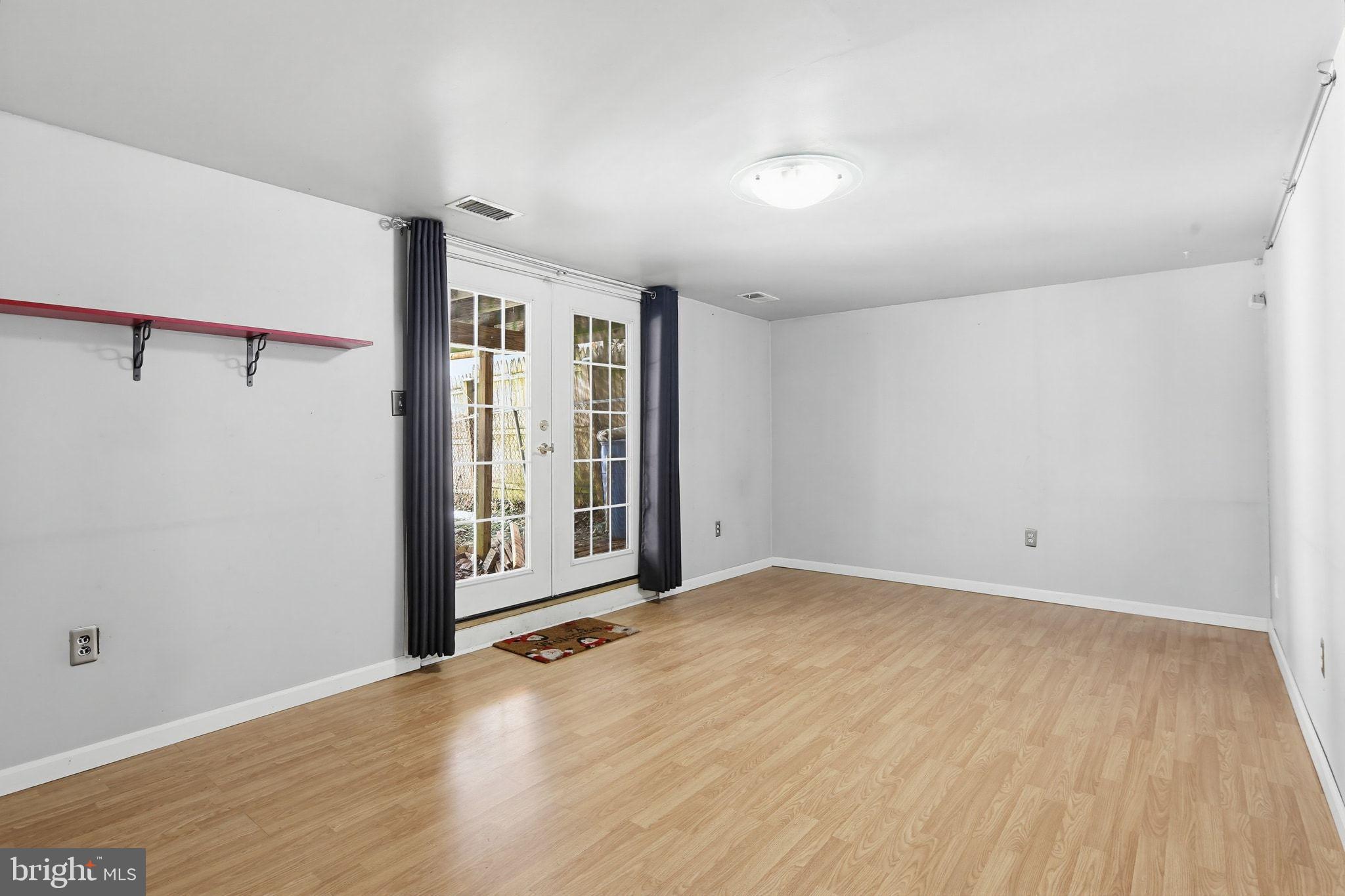 REISTERSWOOD - Residential