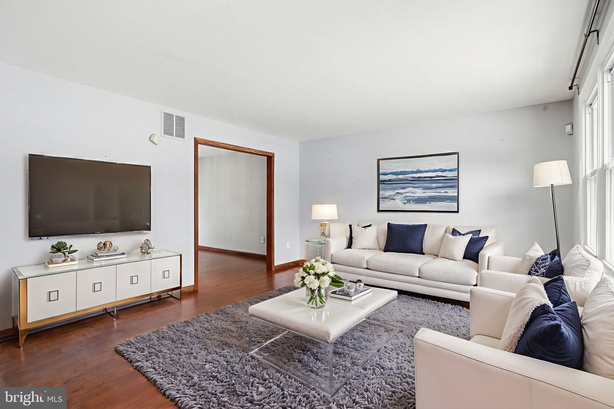 REISTERSWOOD - Residential