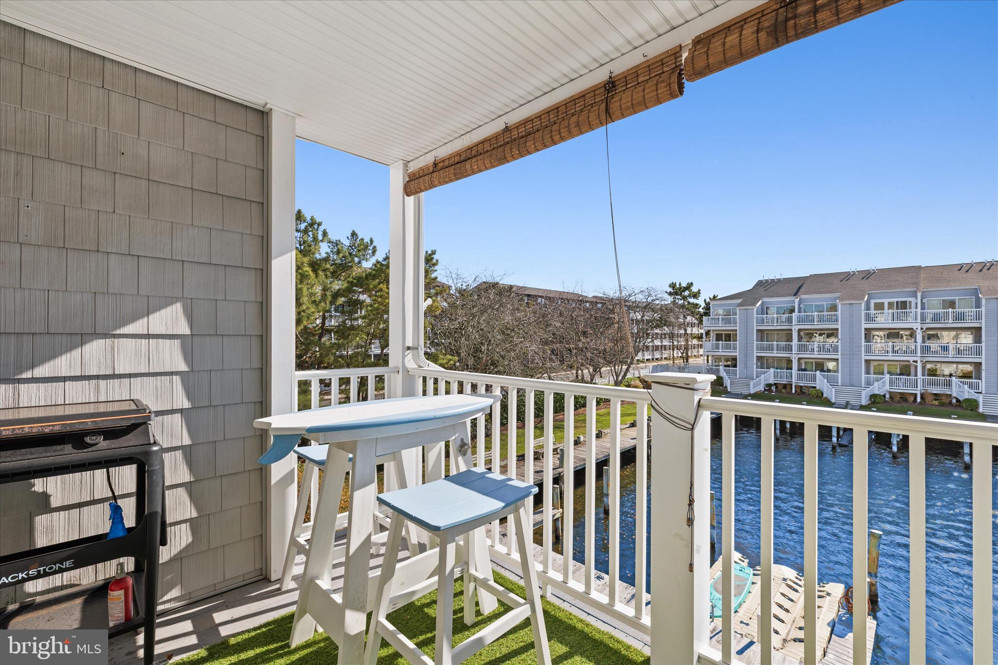 HIDDEN HARBOR - Residential