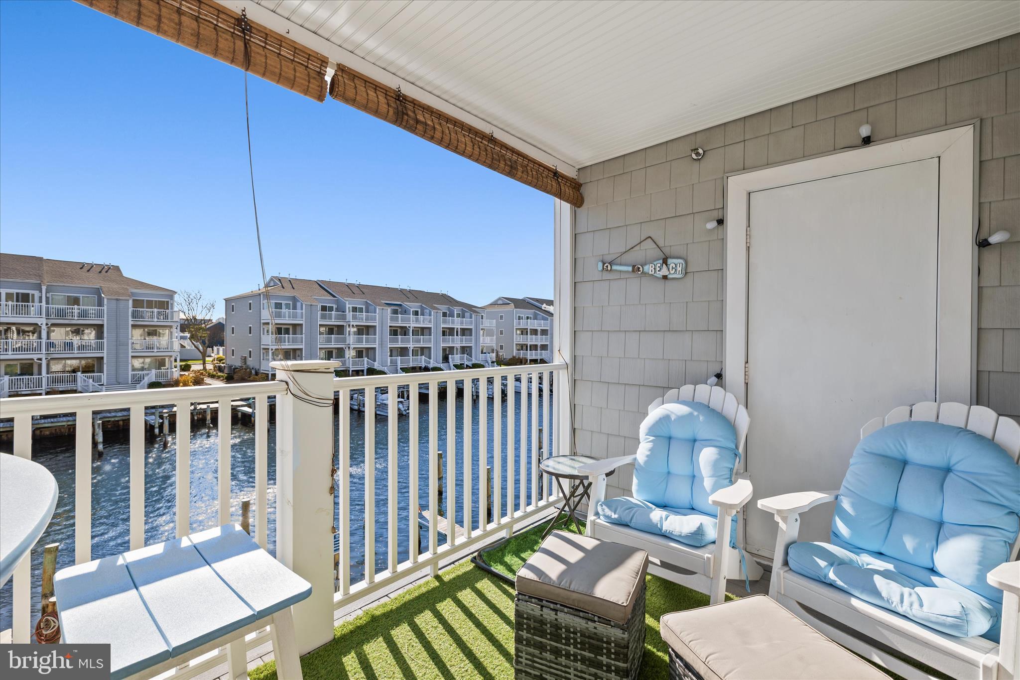 HIDDEN HARBOR - Residential