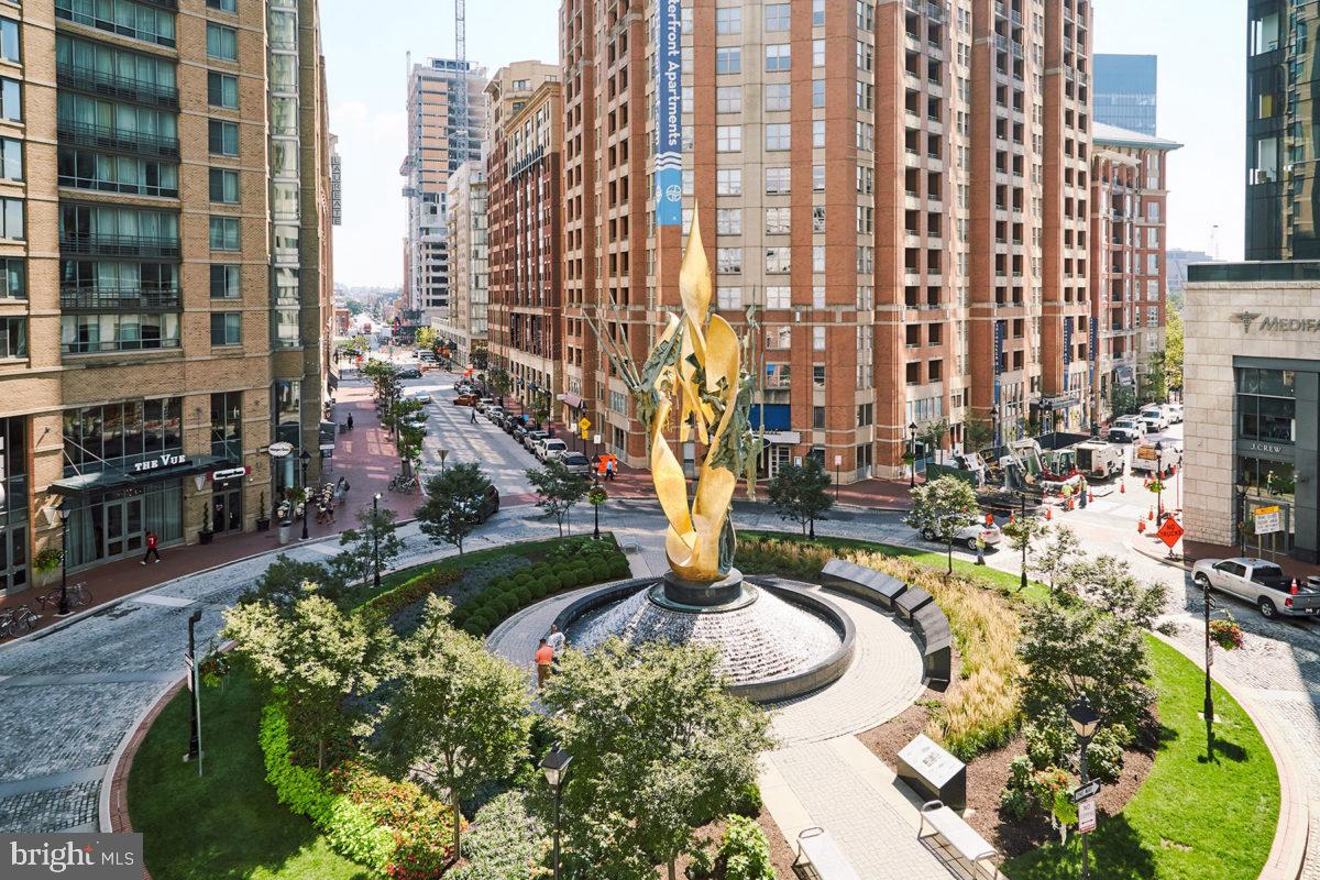 LITTLE ITALY - Residential Lease