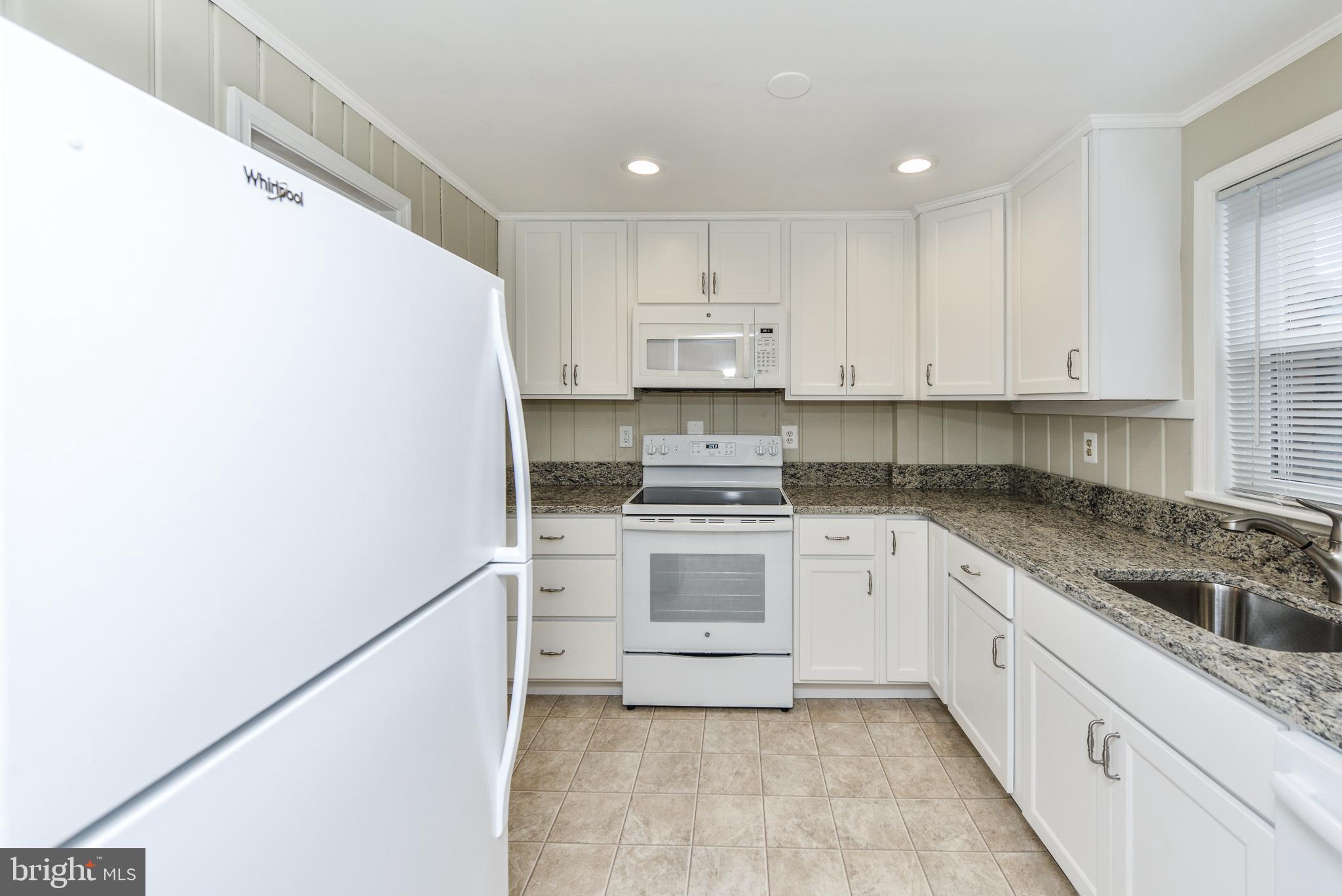 TOWN OF PURCELLVILLE - Residential Lease