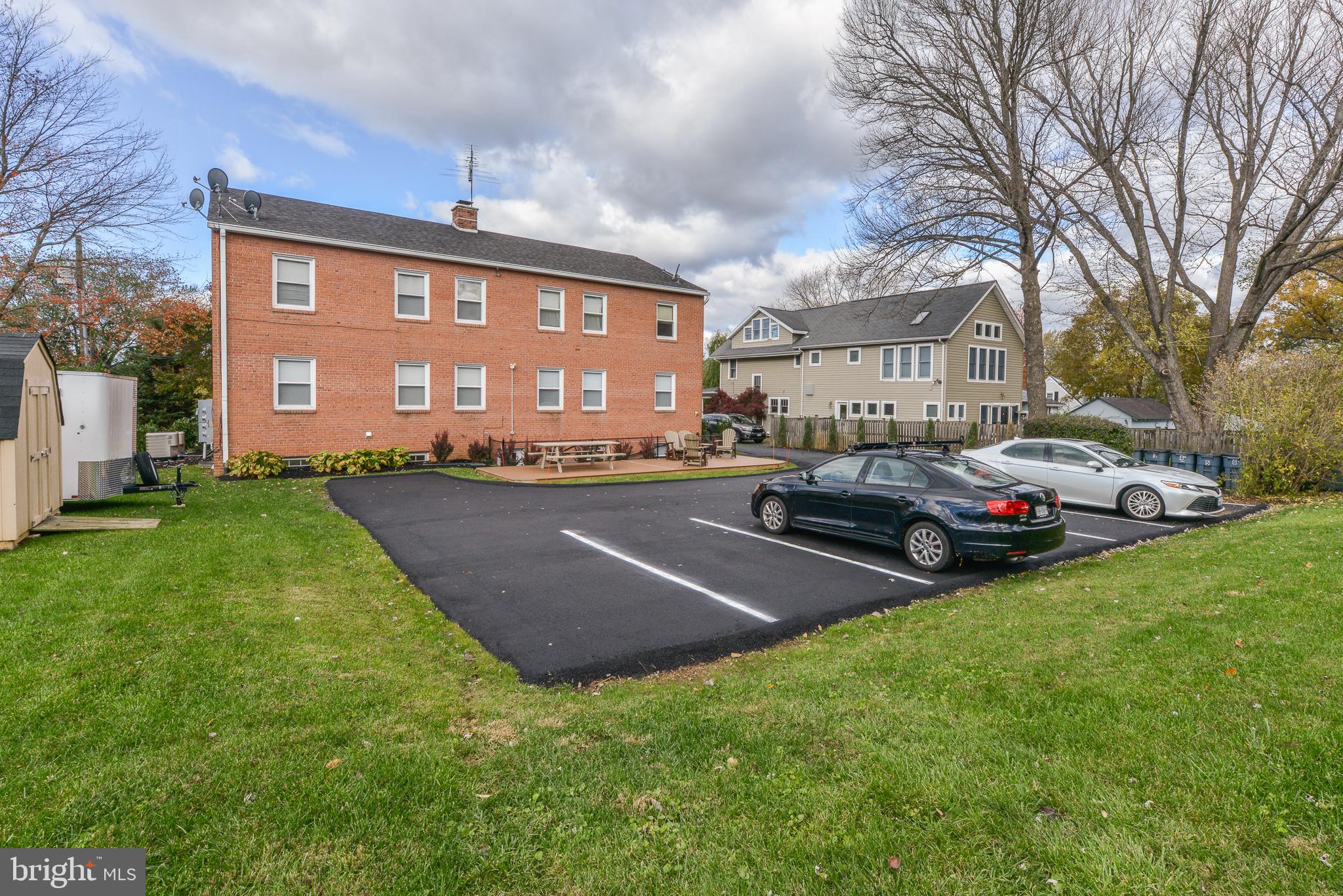 TOWN OF PURCELLVILLE - Residential Lease