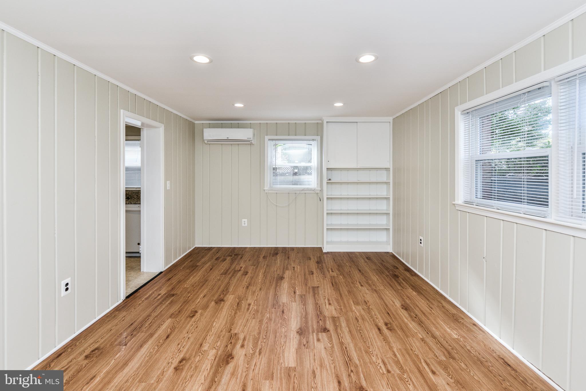 TOWN OF PURCELLVILLE - Residential Lease