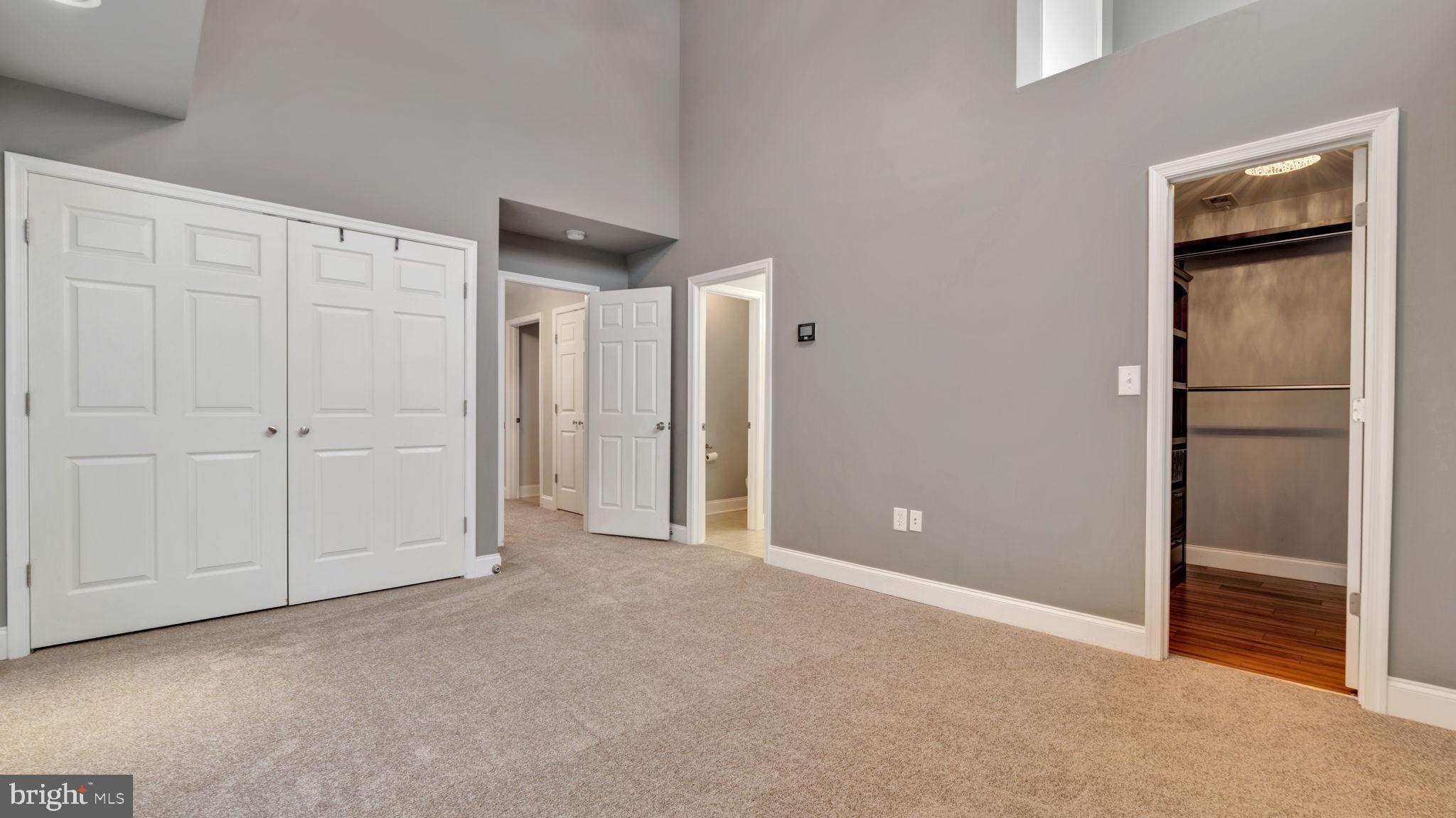 MCGUCKIAN - Residential Lease