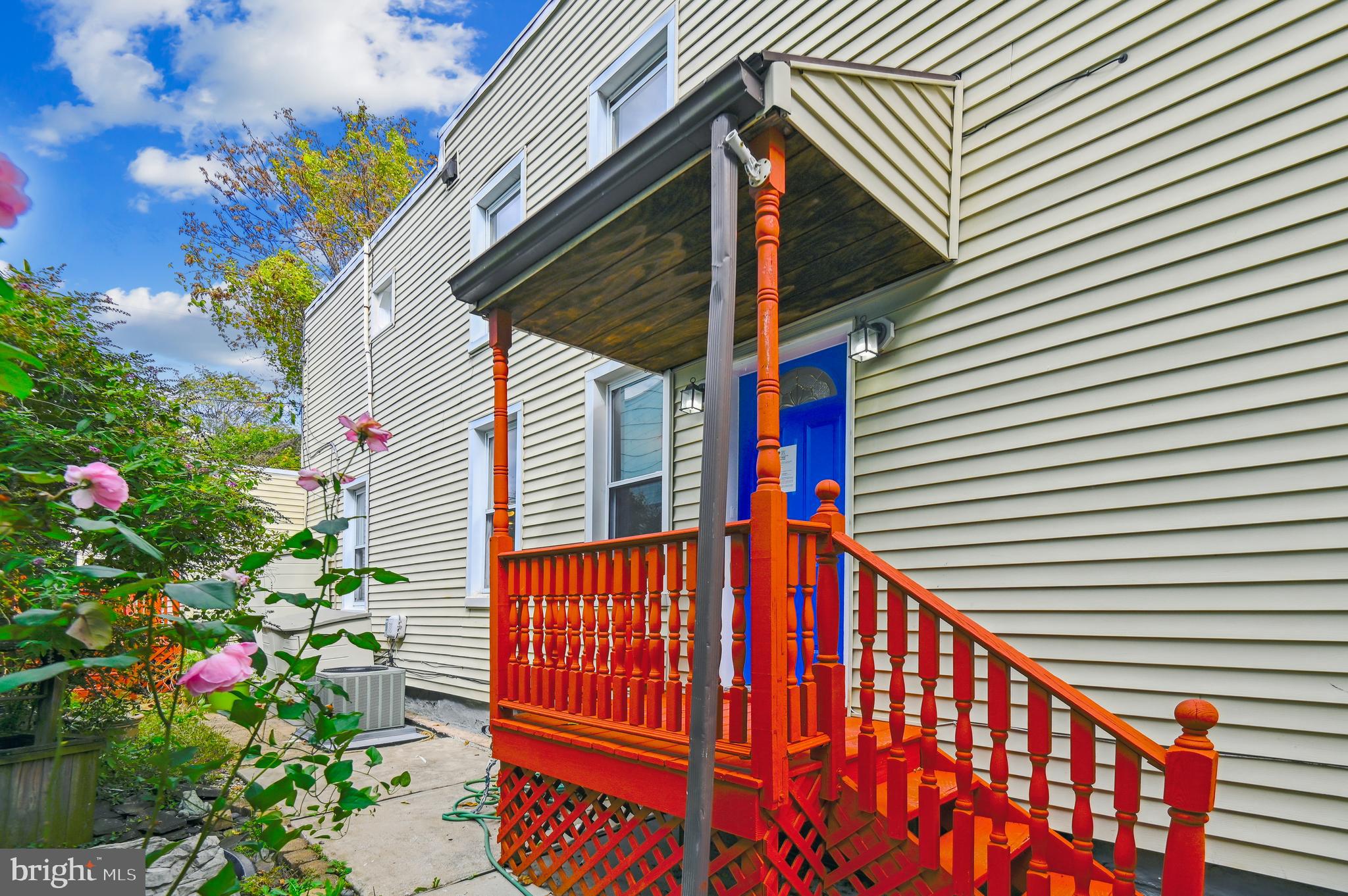 HAMPDEN HISTORIC DISTRICT - Residential