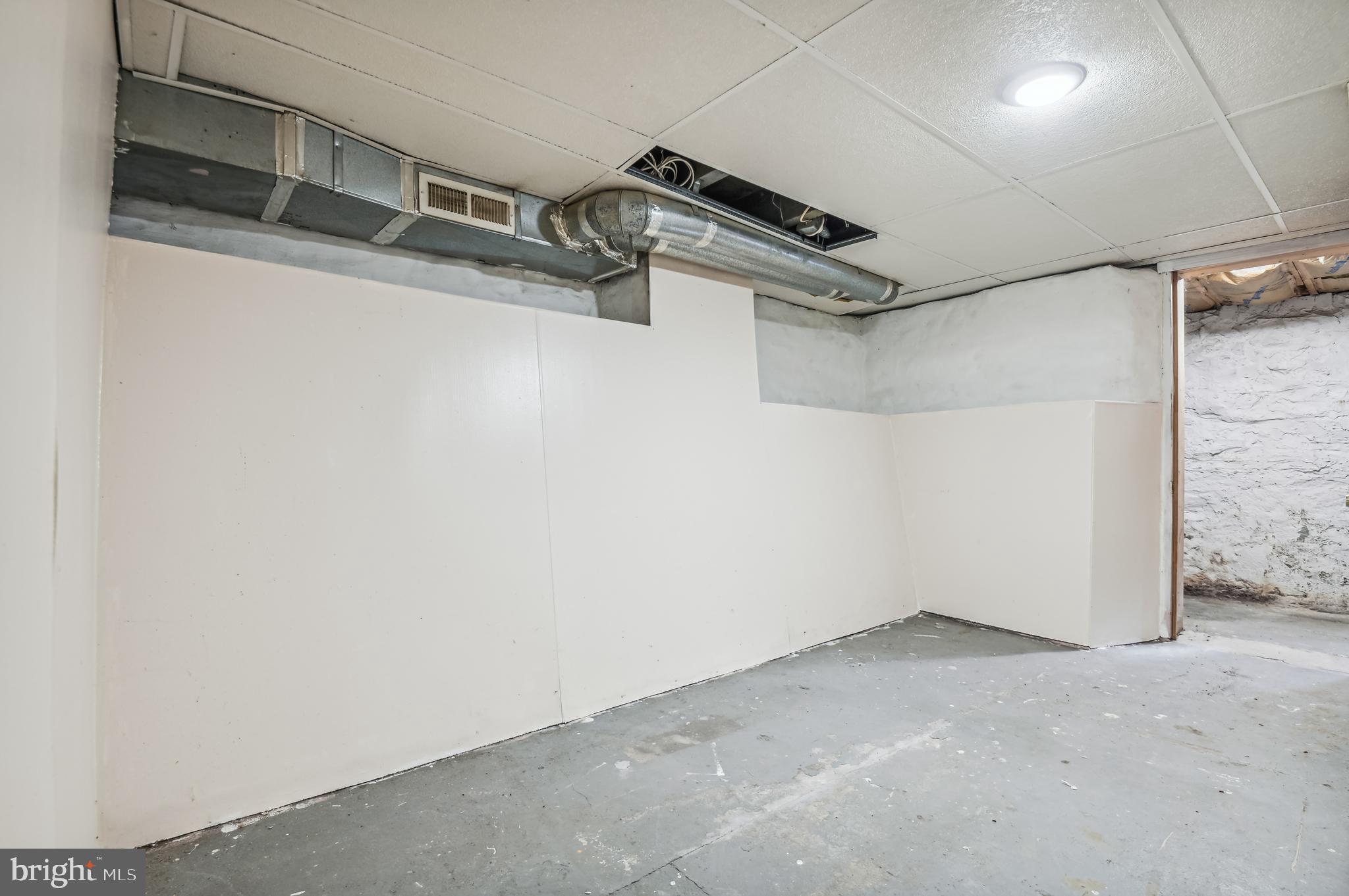 HAMPDEN HISTORIC DISTRICT - Residential