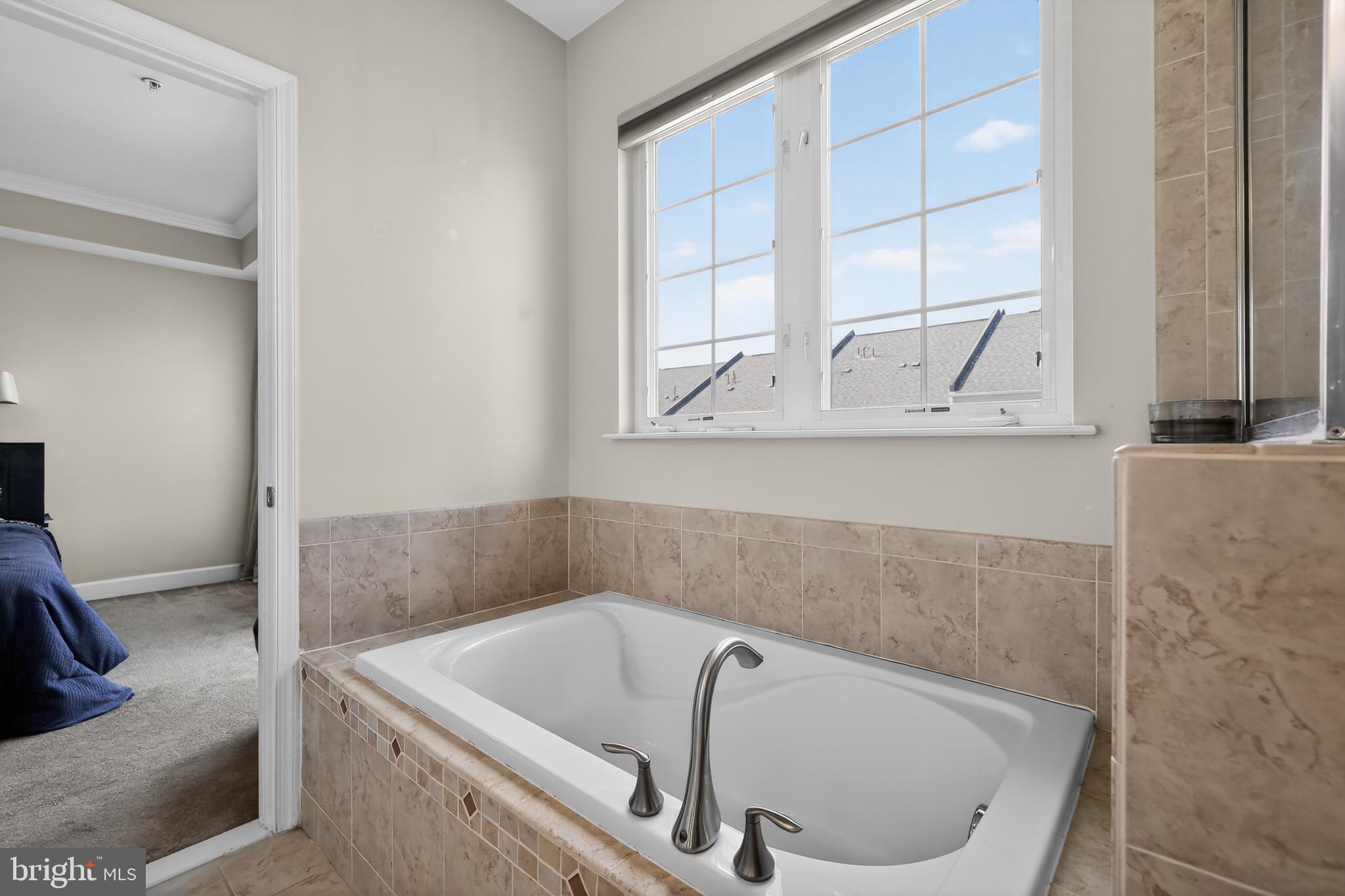 BUCKINGHAM STATION - Residential
