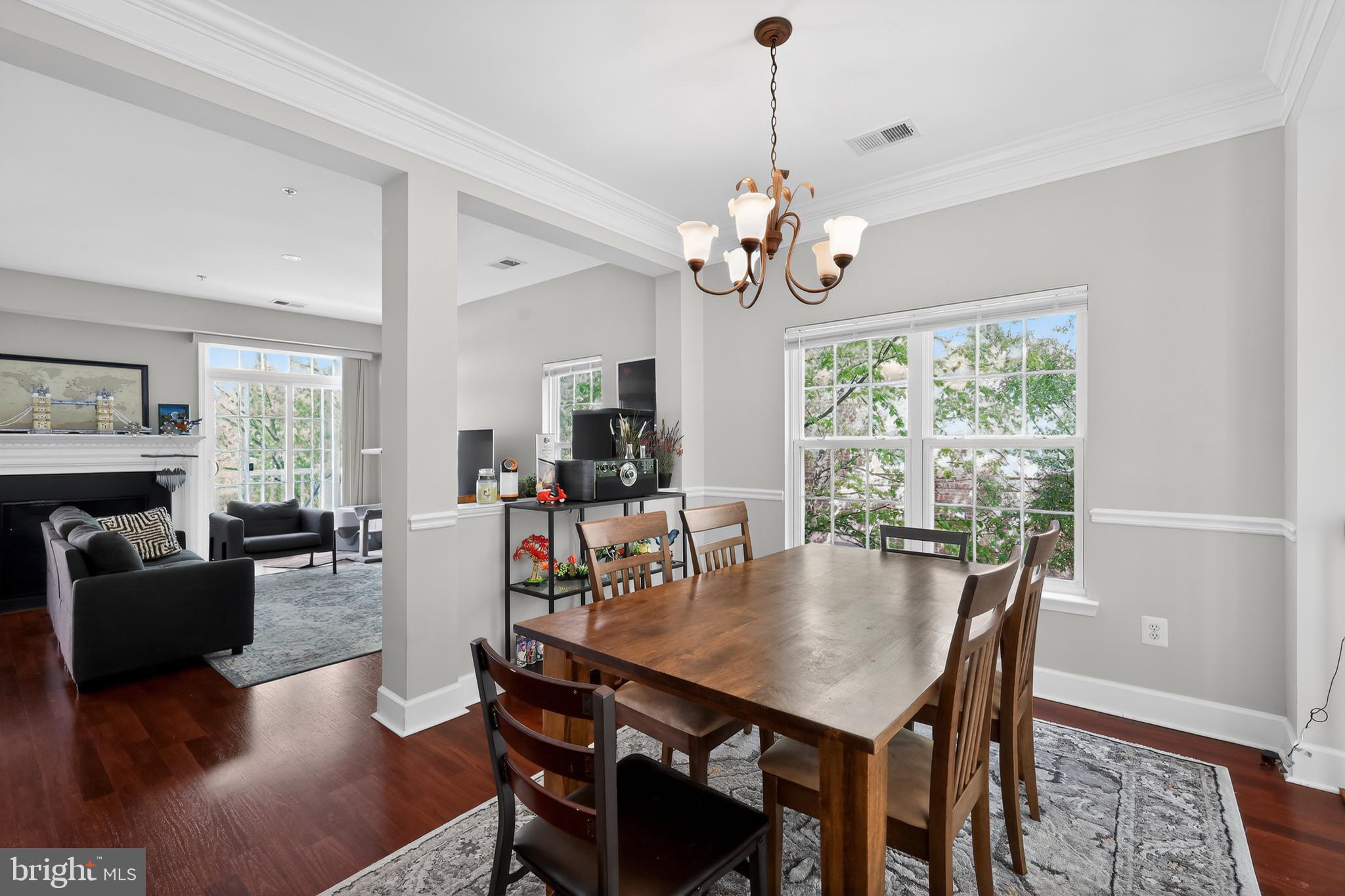 BUCKINGHAM STATION - Residential