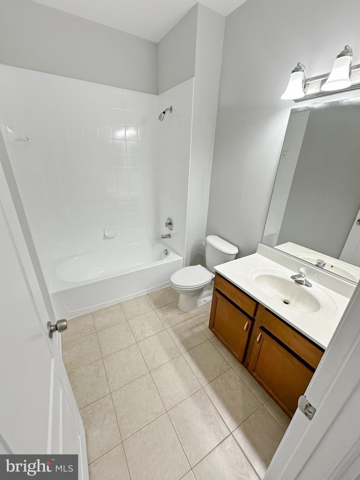 SUMMERFIELD AT MORGAN ST - Residential Lease