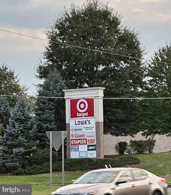 ARBOR PARK - Residential Lease