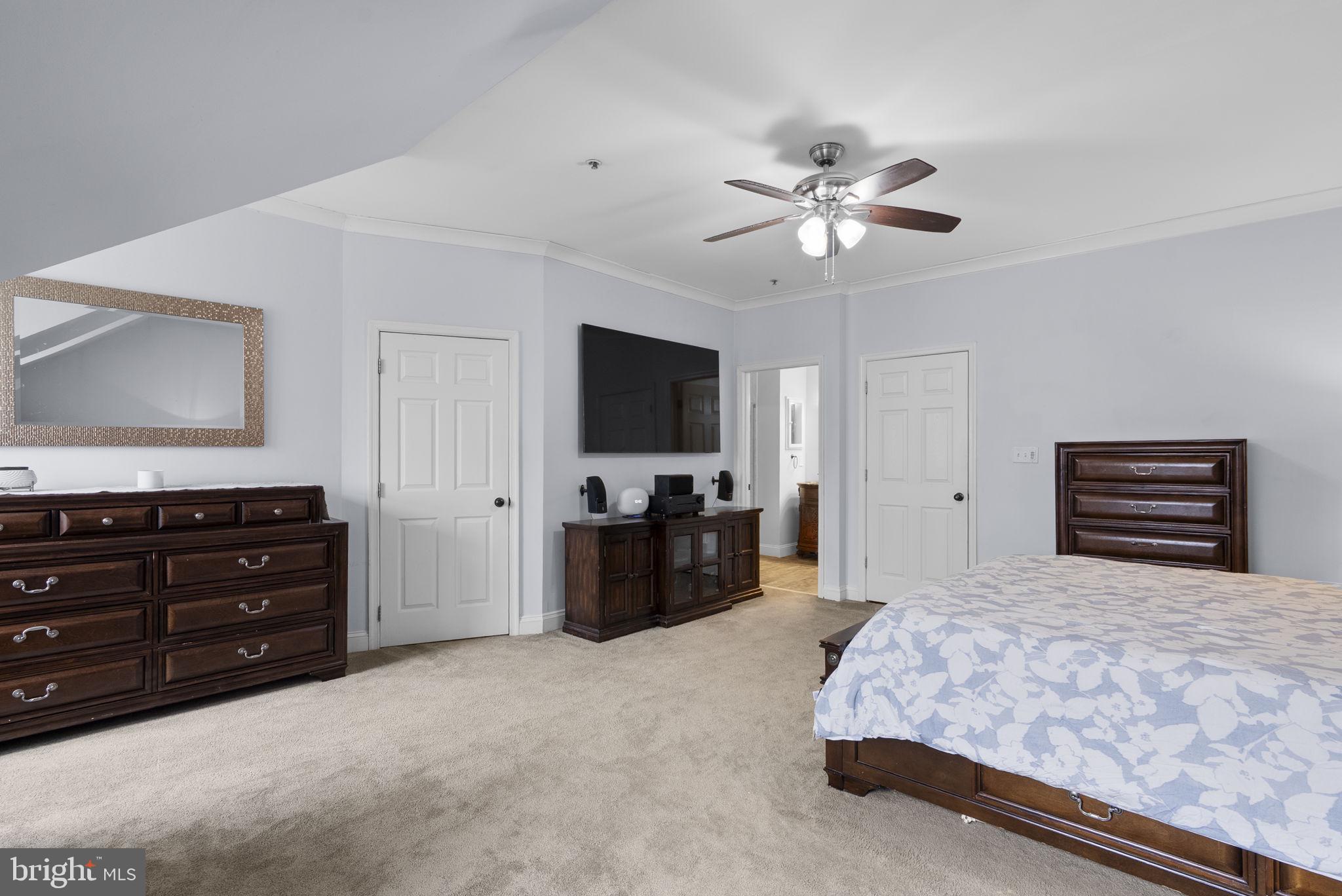 RIVER COLONY - Residential