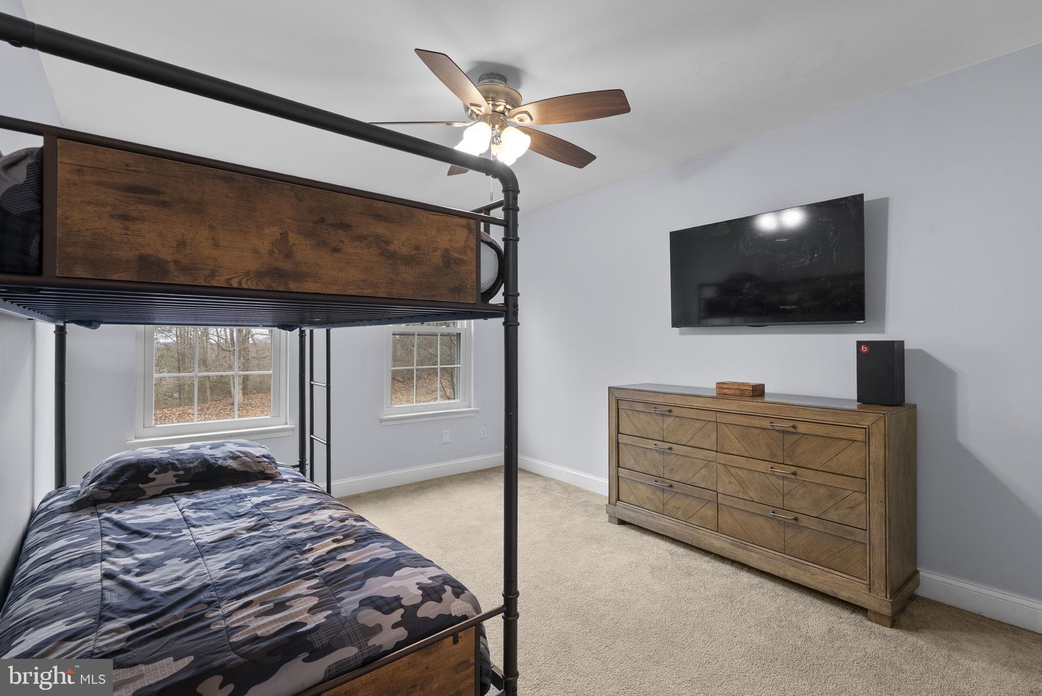 RIVER COLONY - Residential