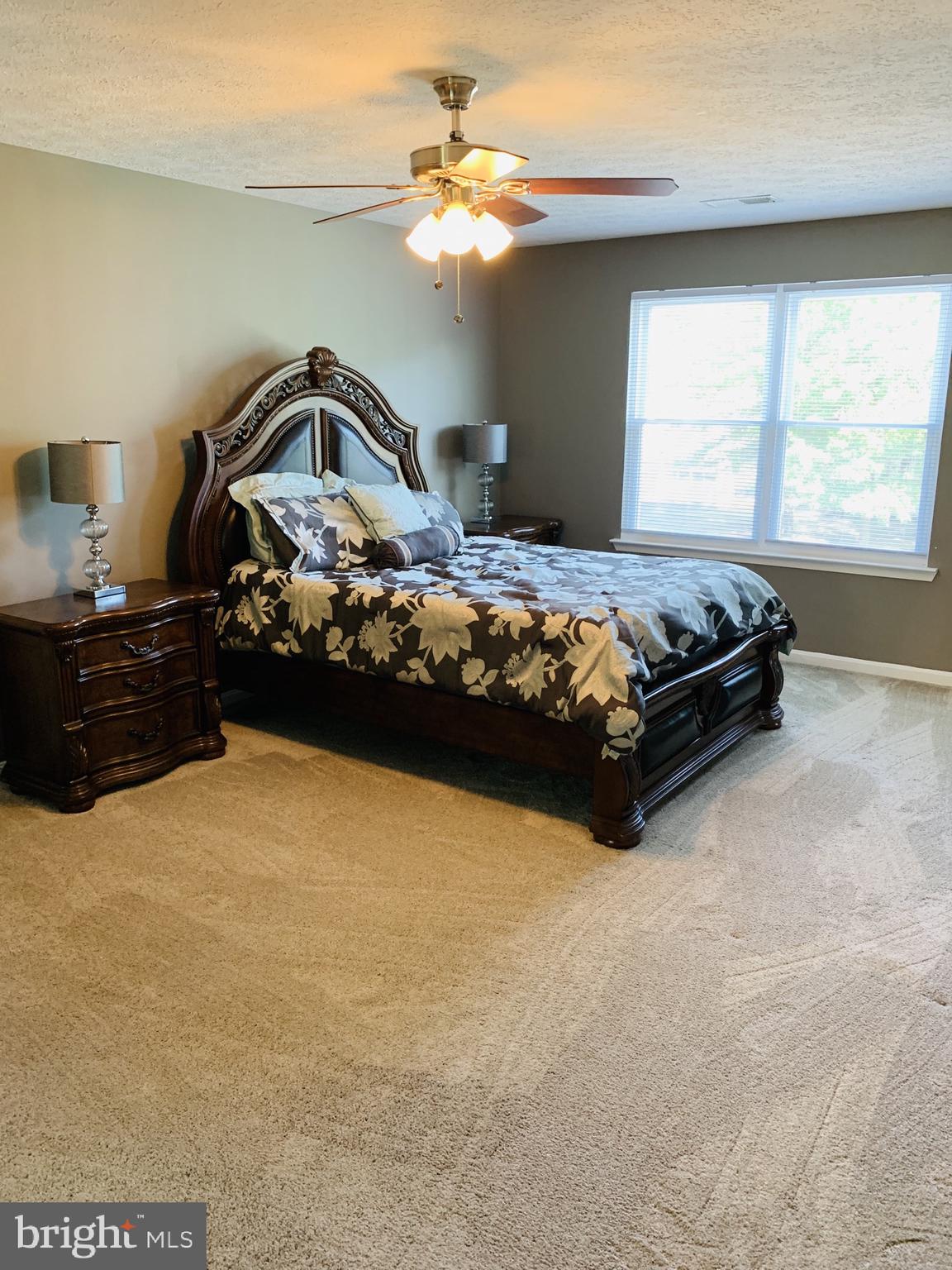 COLONIAL OAKS - Residential