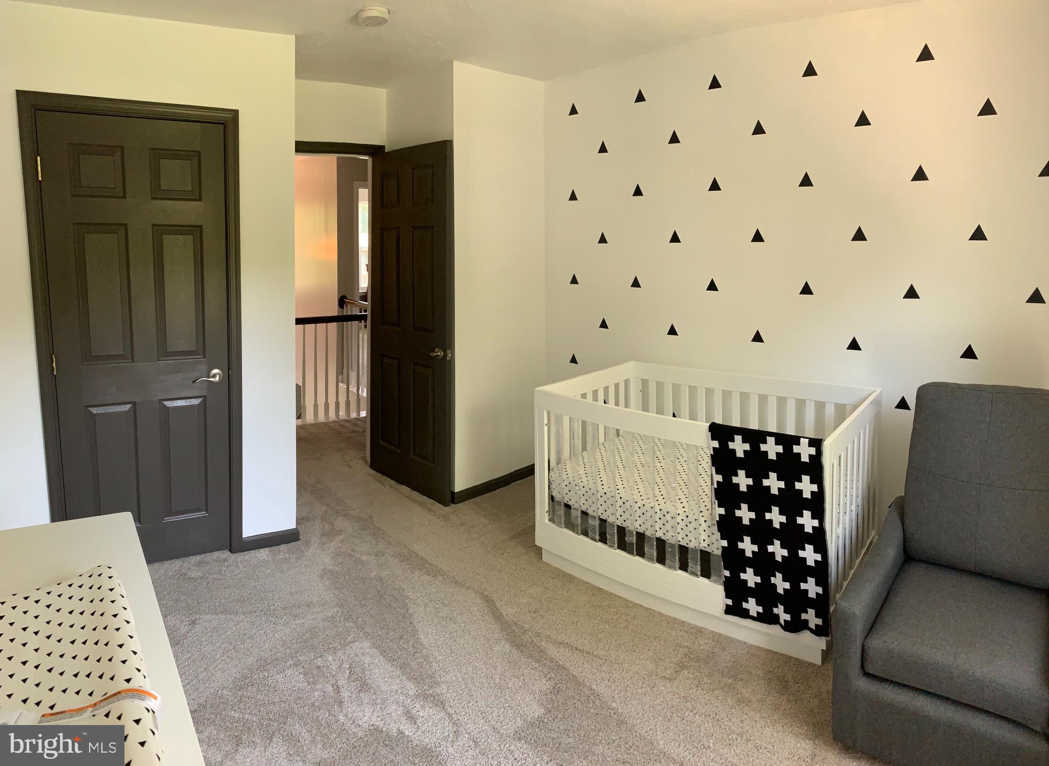 COLONIAL OAKS - Residential