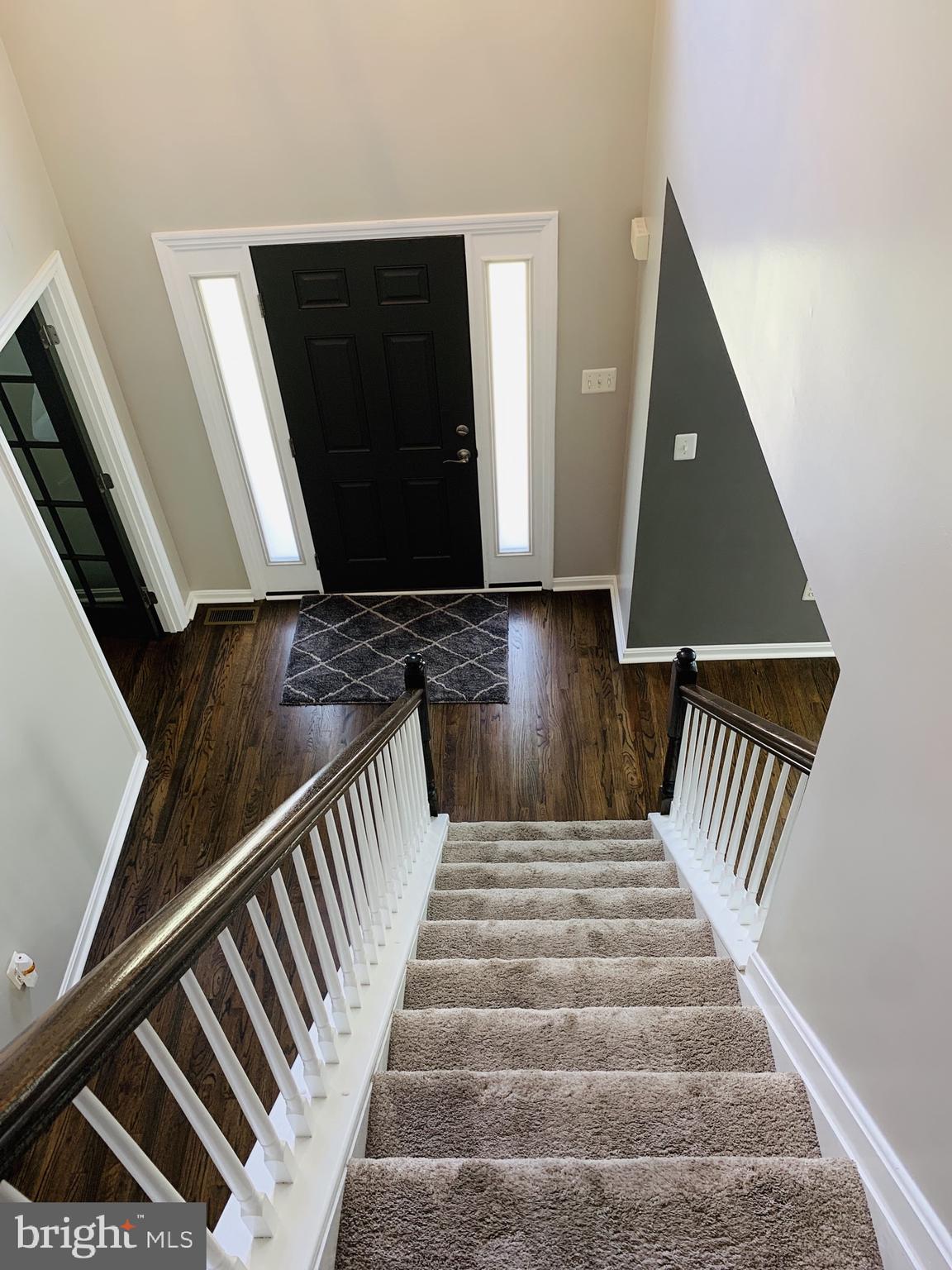 COLONIAL OAKS - Residential