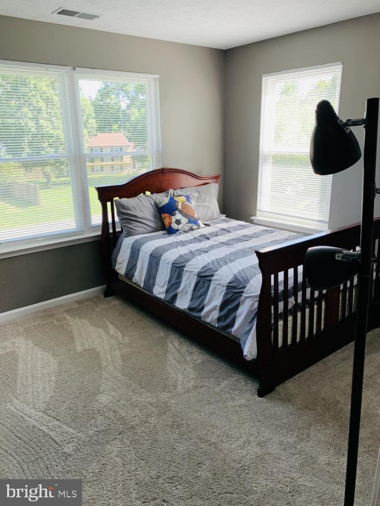 COLONIAL OAKS - Residential