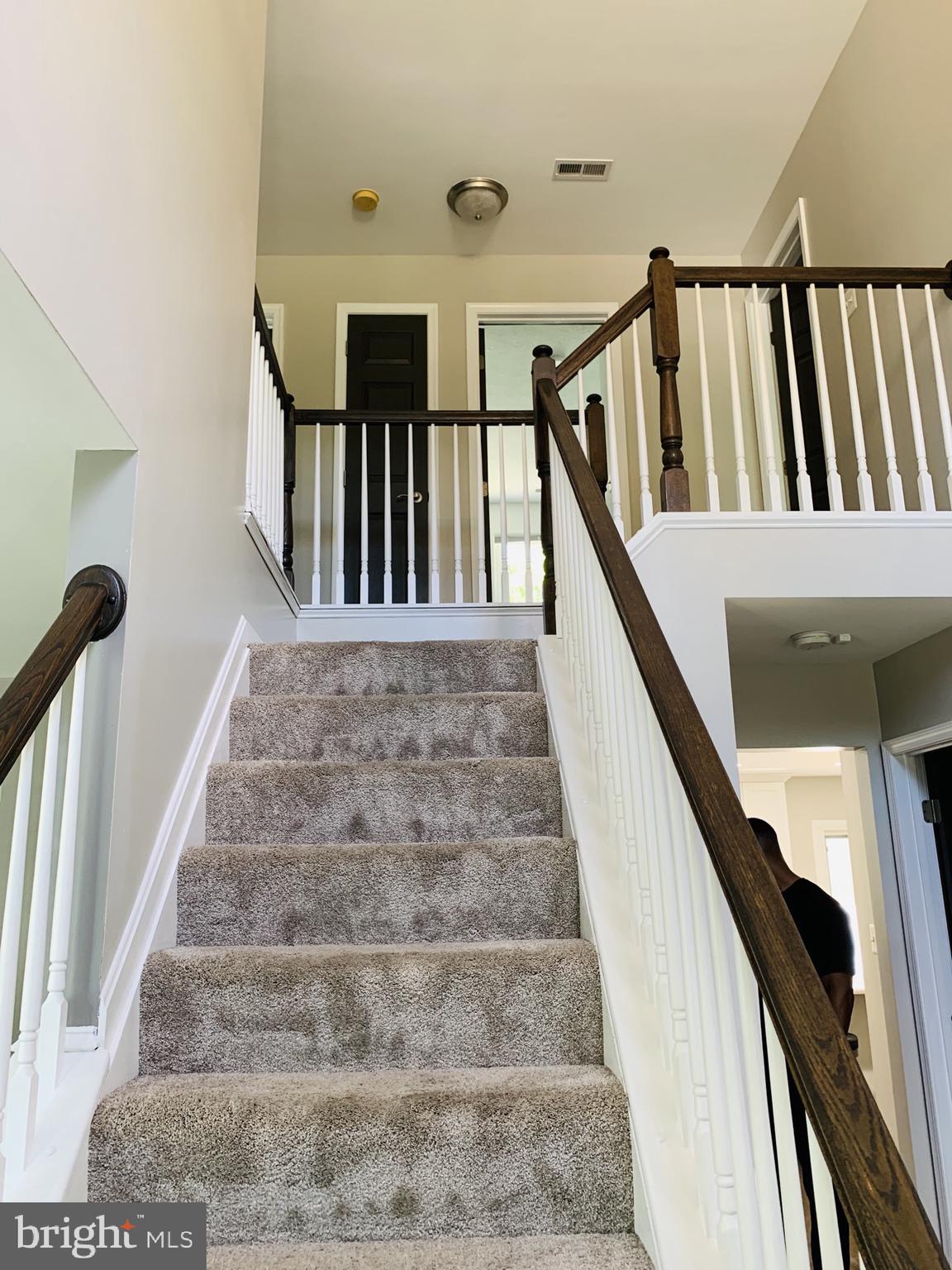 COLONIAL OAKS - Residential