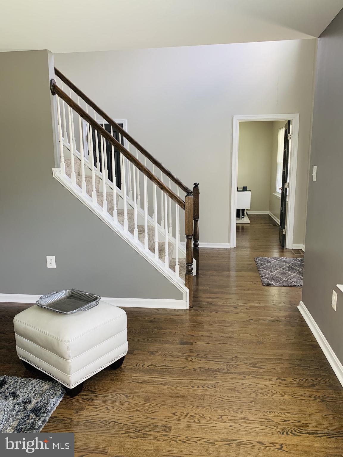 COLONIAL OAKS - Residential