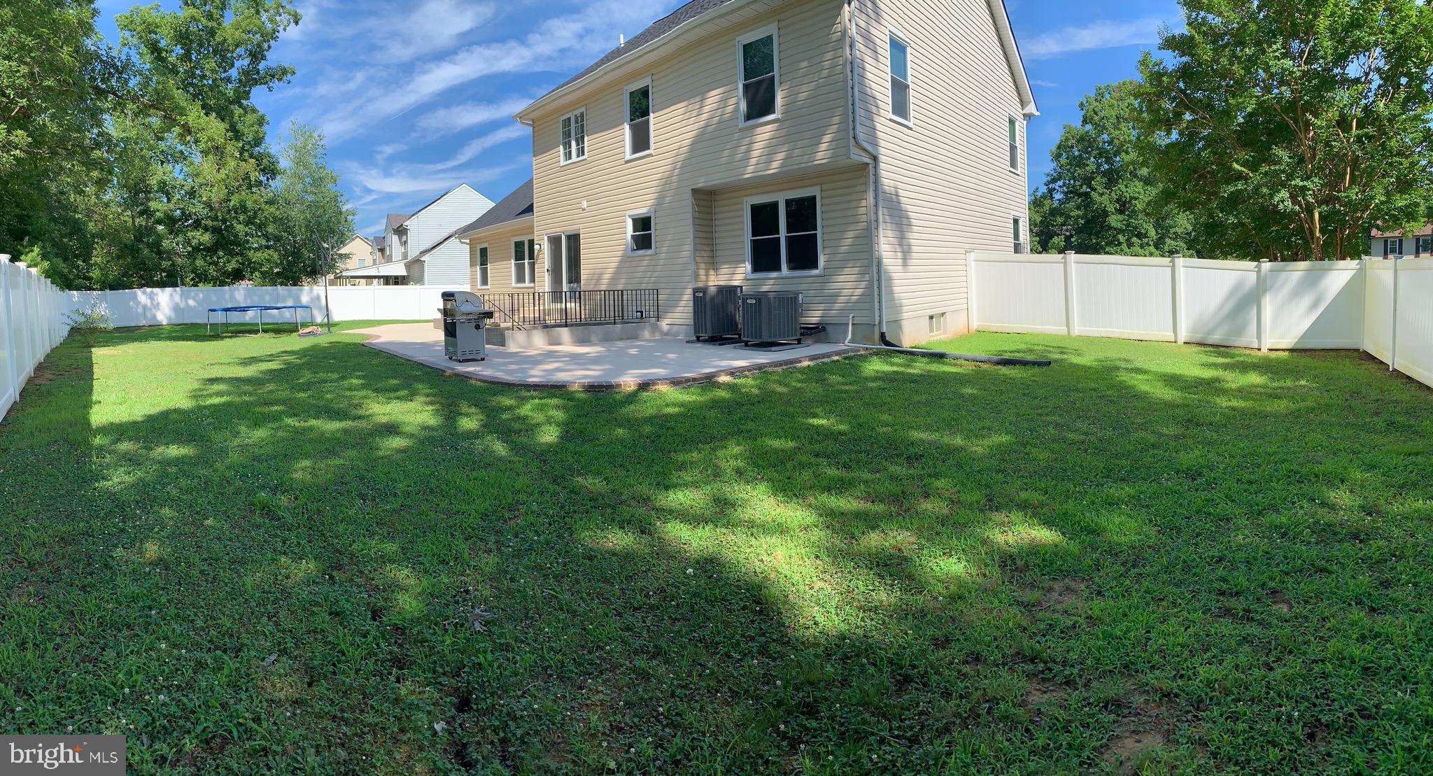 COLONIAL OAKS - Residential