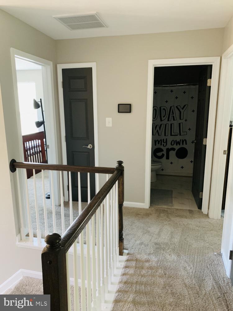 COLONIAL OAKS - Residential