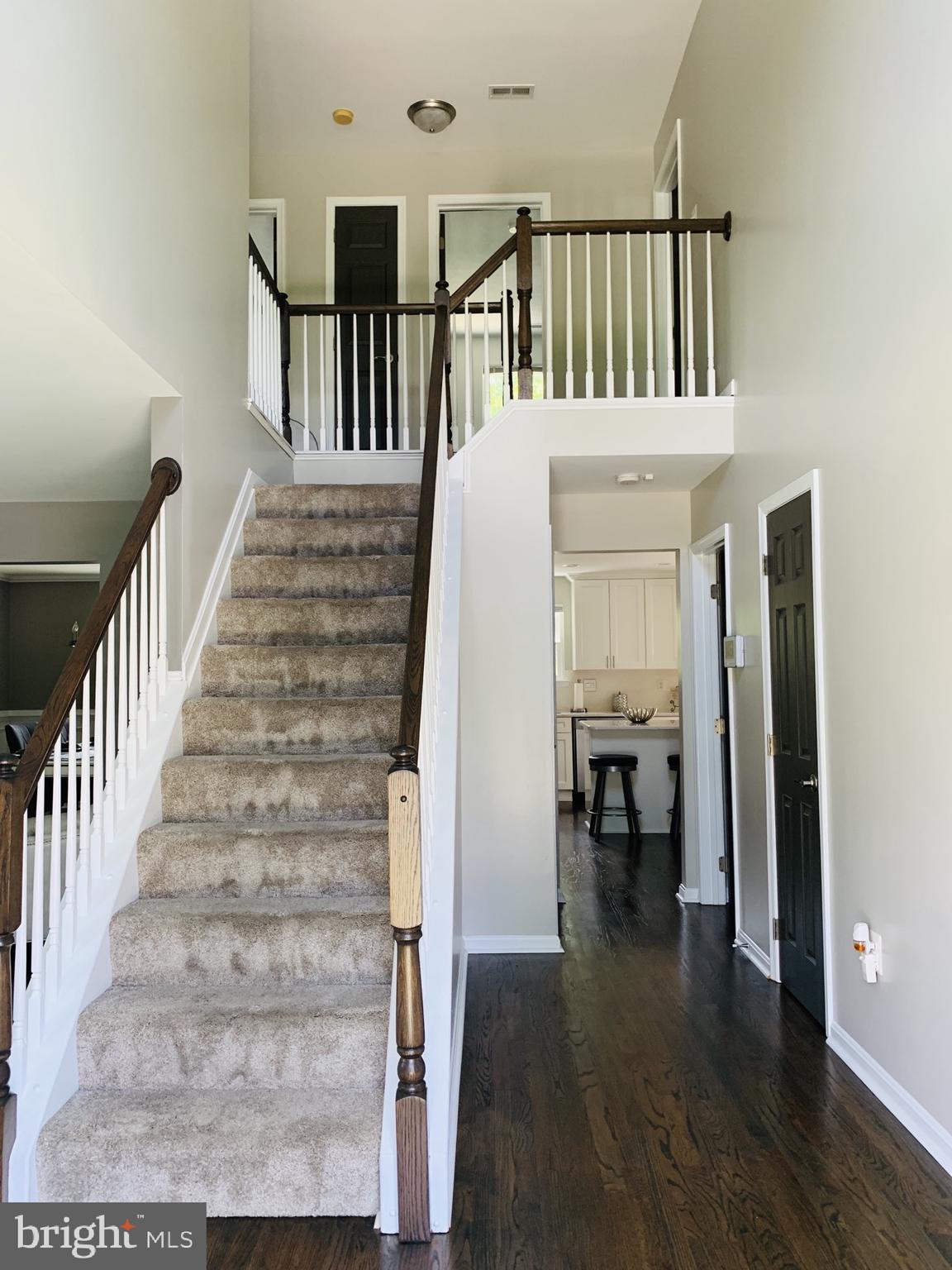 COLONIAL OAKS - Residential