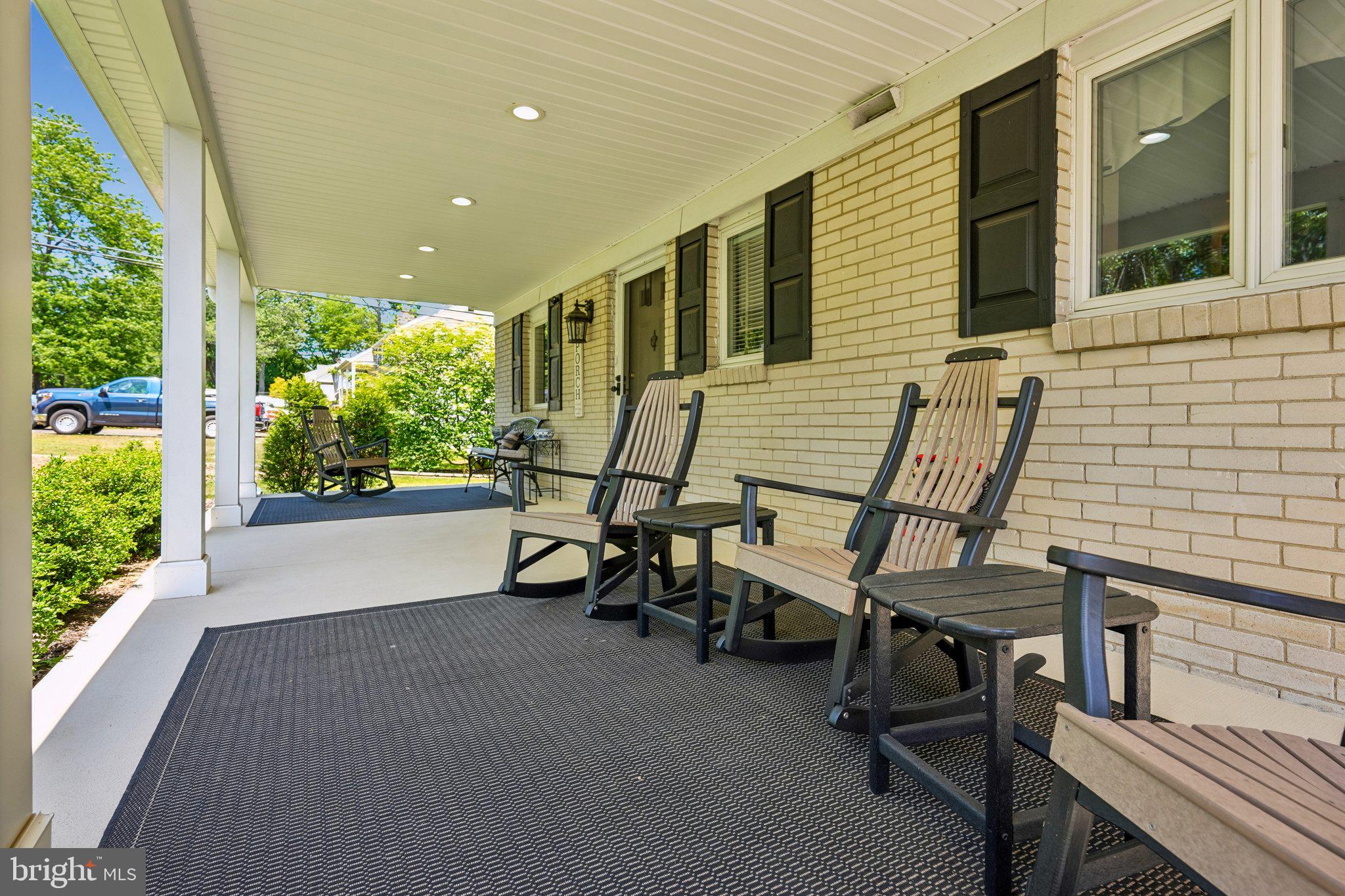 209 UPPER VALLEY ROAD