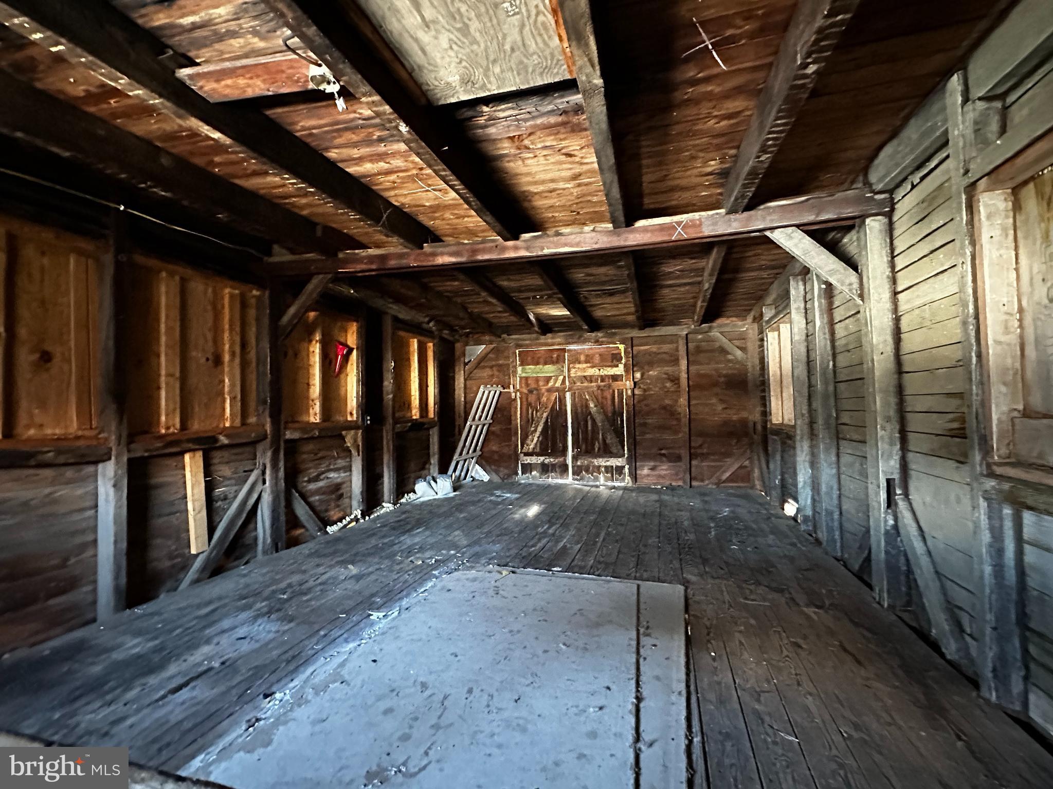 ASHLAND - Residential