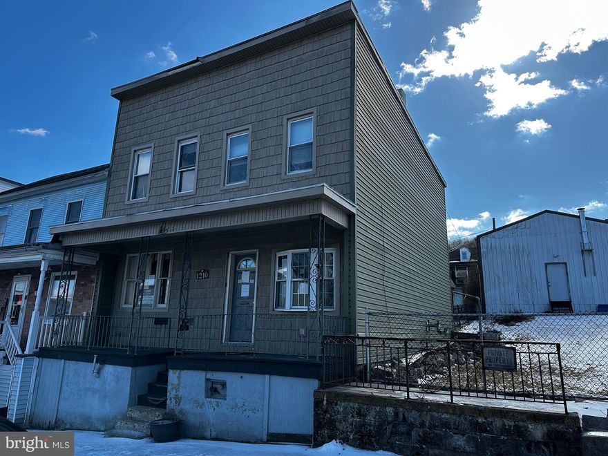 This lovely Ashland half double is a perfect house to make into a home or a property to add to your investment portfolio. A spacious living room greets you, leading into a bright eat in kitchen with a convenient first floor half bath. Upstairs, three generous sized bedrooms can be found as well as a full bathroom. Exiting the rear of the home, the back yard is perfect for year-round outdoor enjoyment. The detached garage is ideal for off-street parking and offers an abundance of storage space above. Offered at $44,900, call to schedule a showing today!