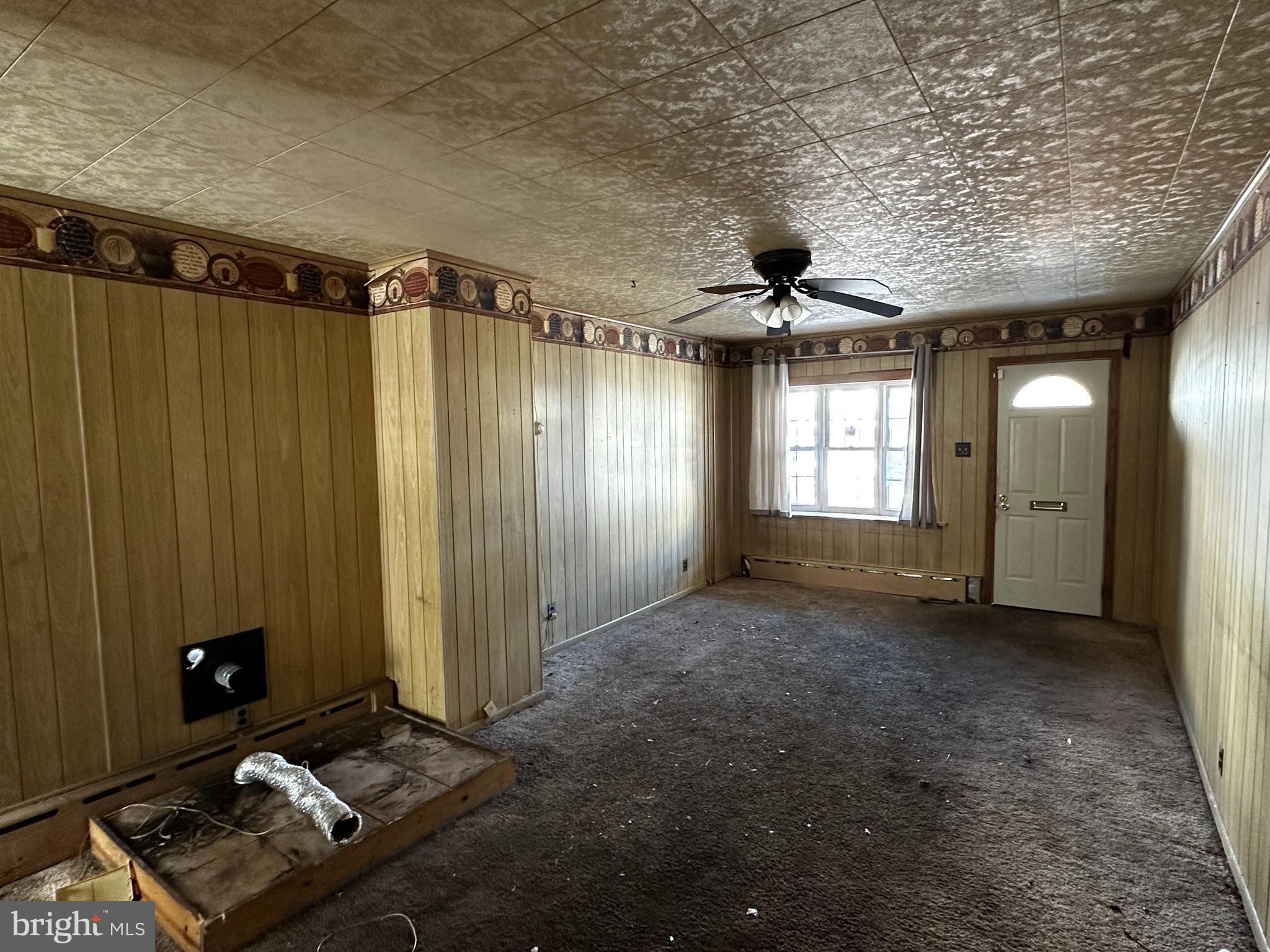 ASHLAND - Residential