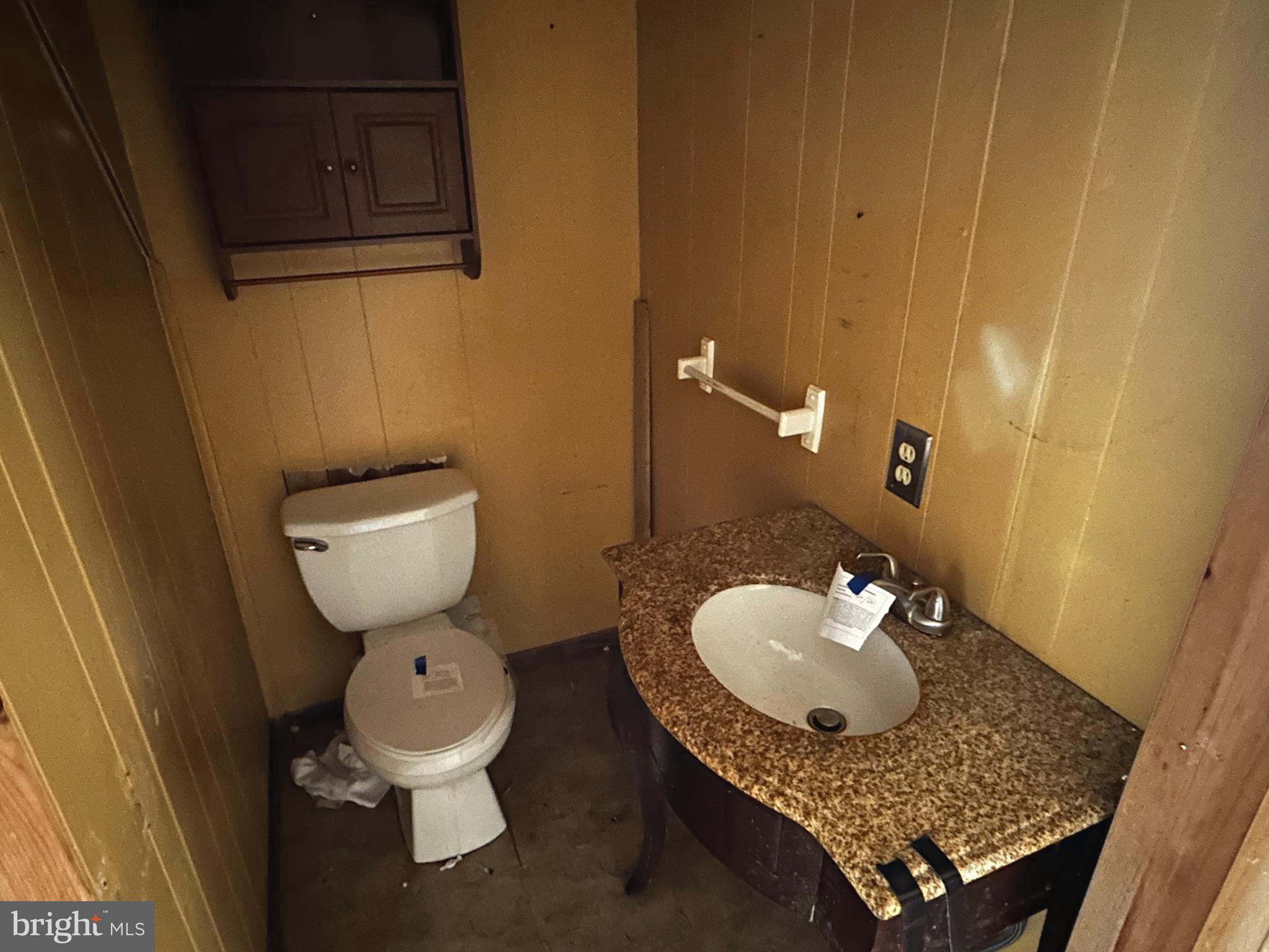 ASHLAND - Residential