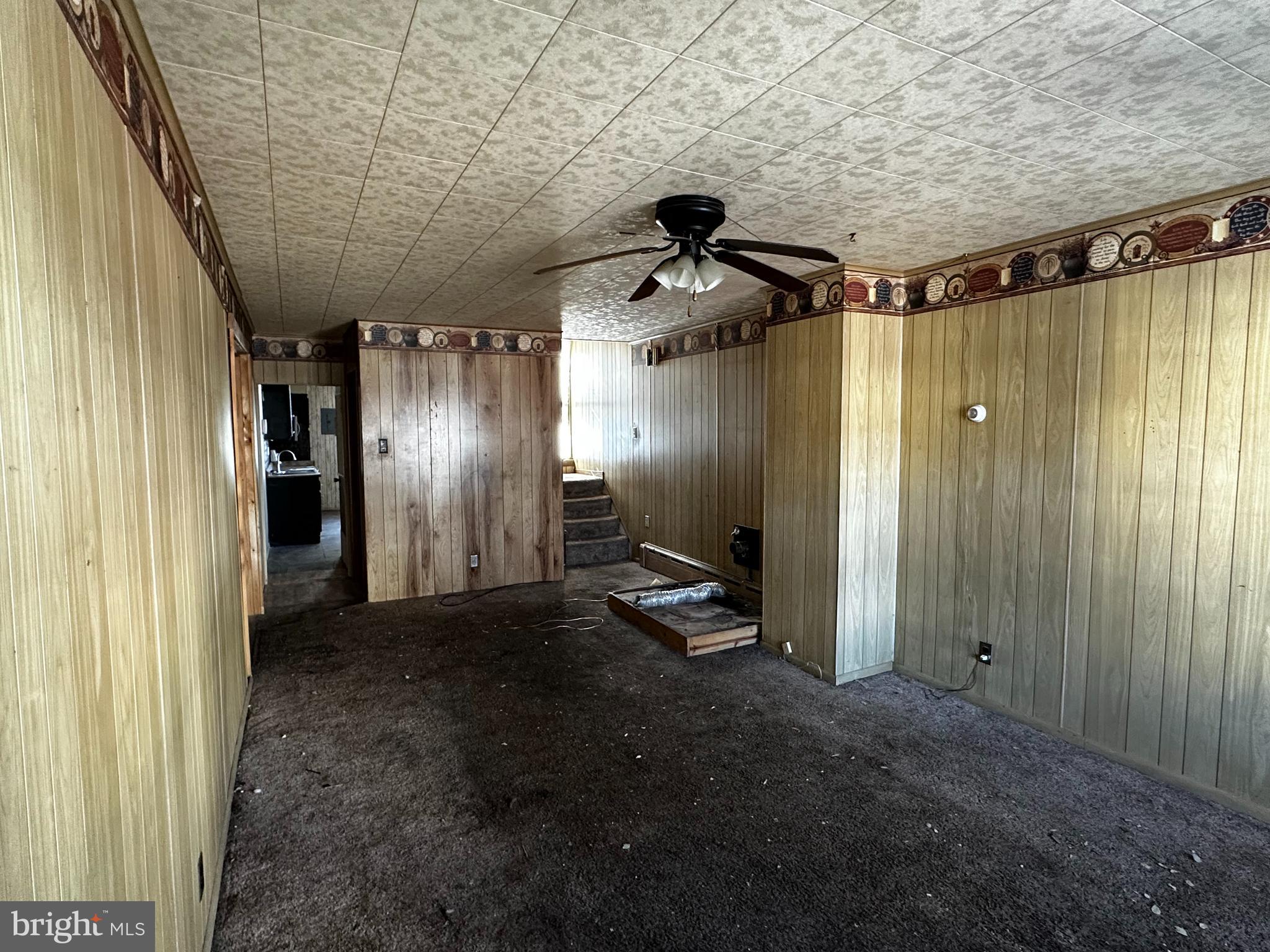 ASHLAND - Residential