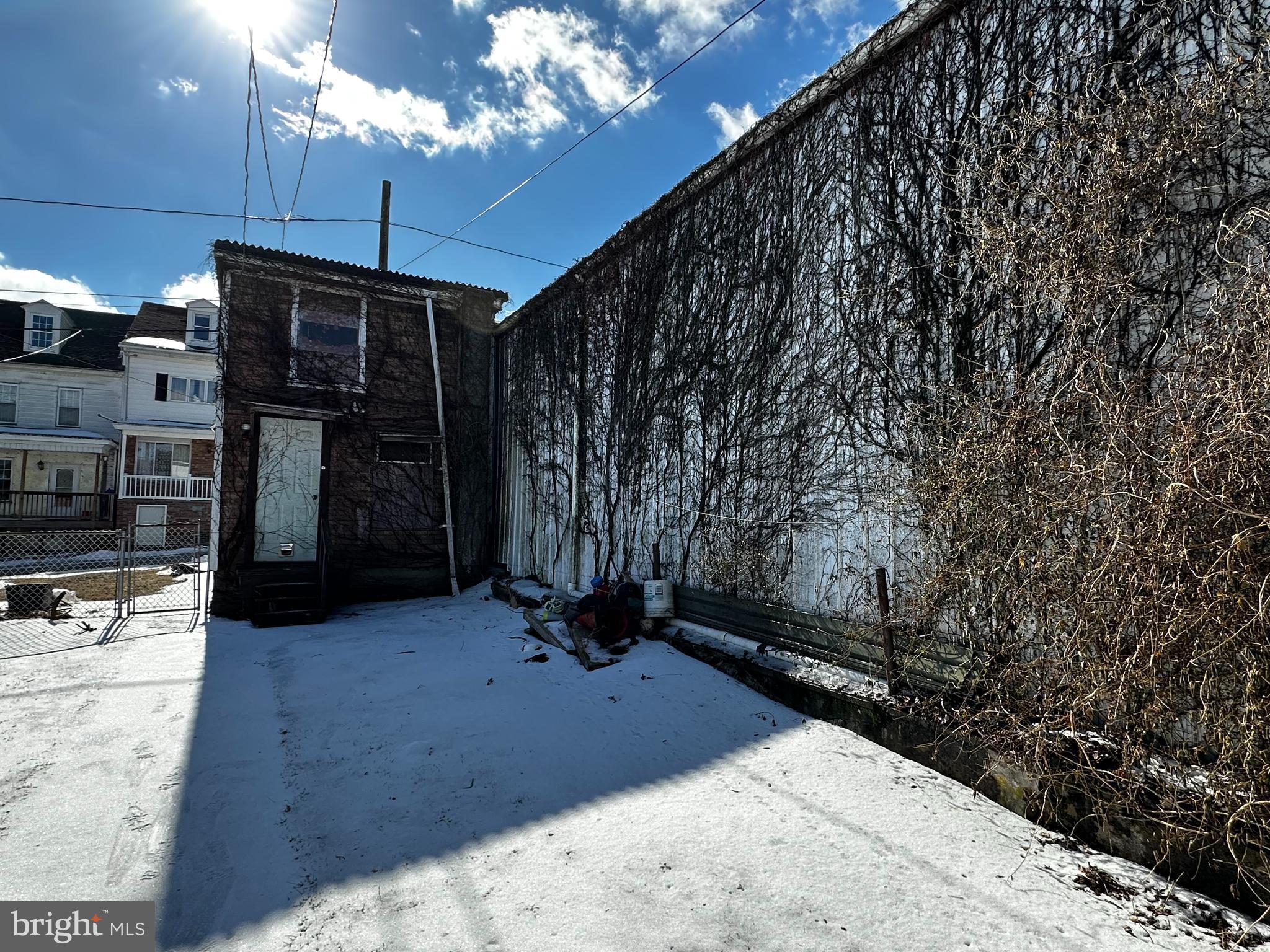 ASHLAND - Residential