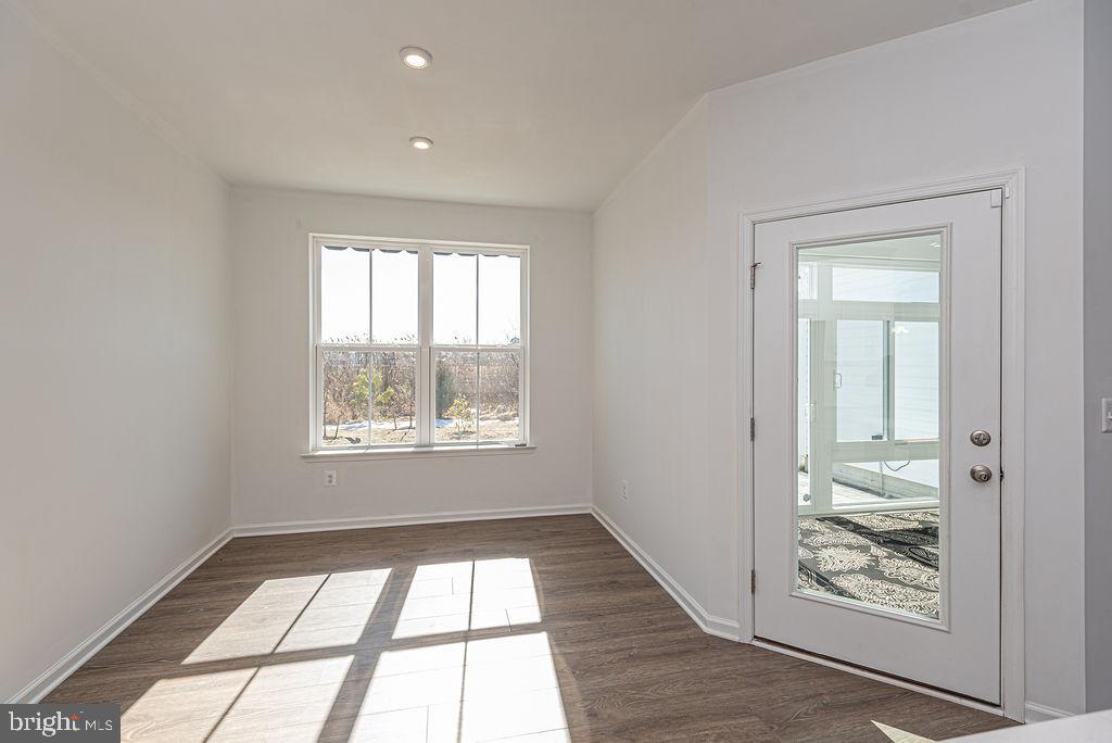 SYCAMORE CHASE - Residential