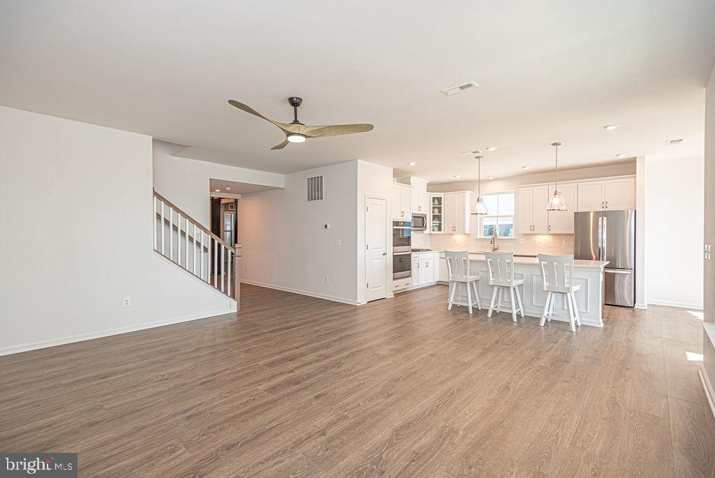 36152 WINDSOR PARK DRIVE