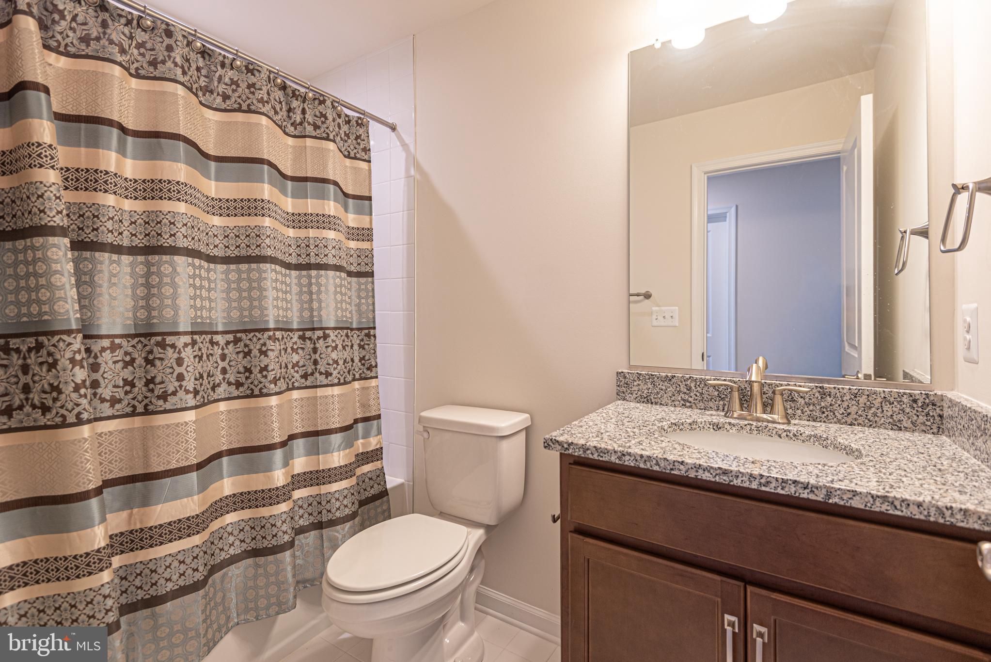 SYCAMORE CHASE - Residential